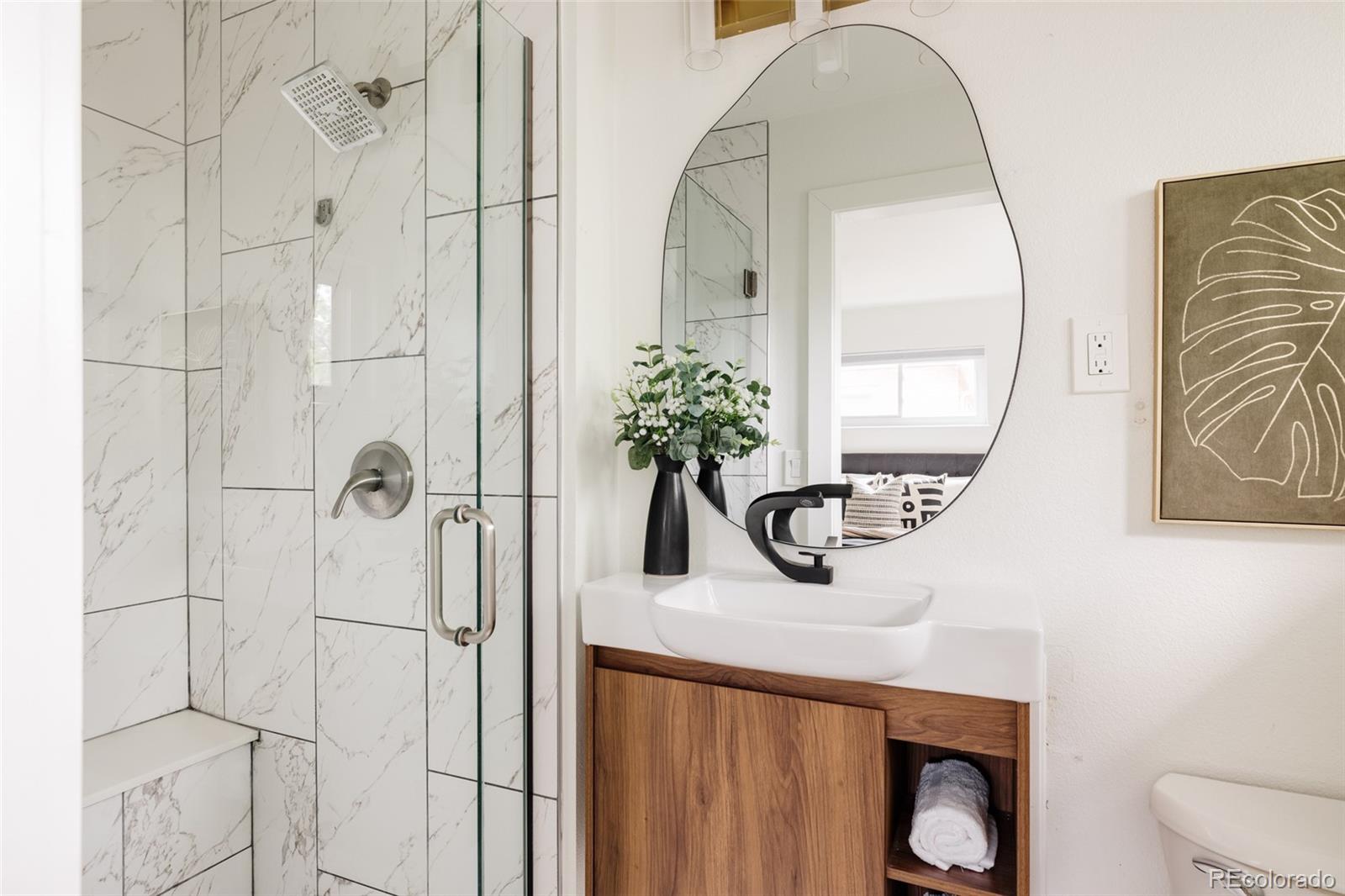 MLS Image #7 for 812 s holly street,denver, Colorado