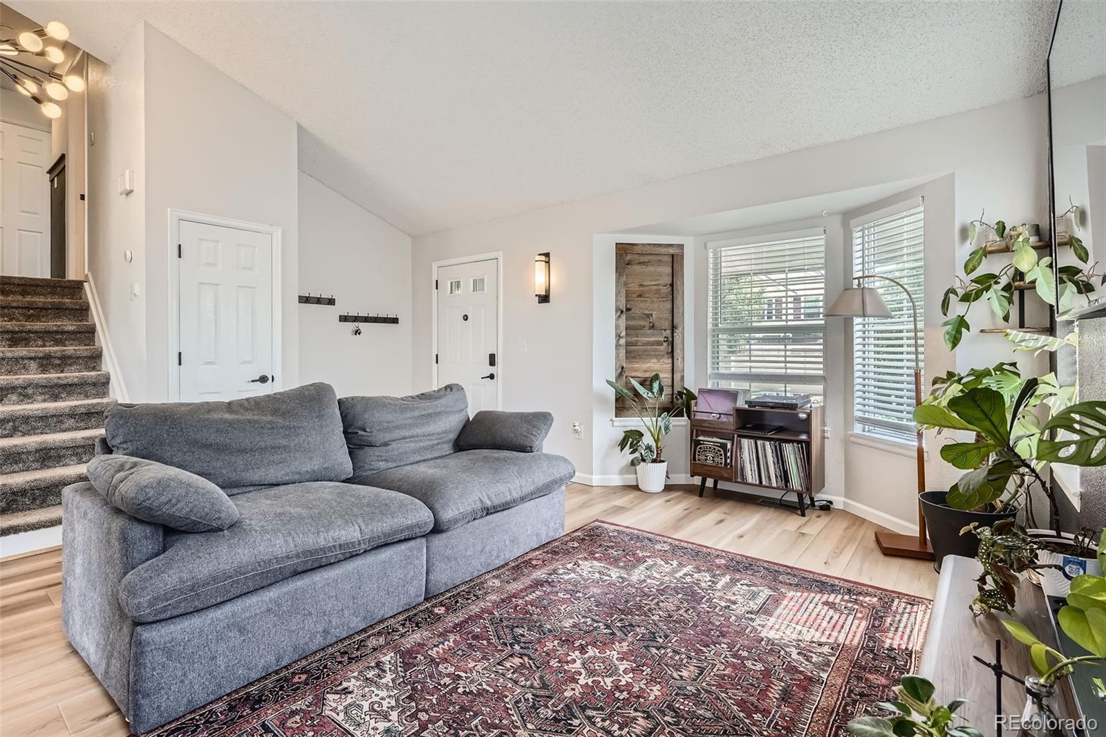 MLS Image #4 for 843  homestead drive,highlands ranch, Colorado