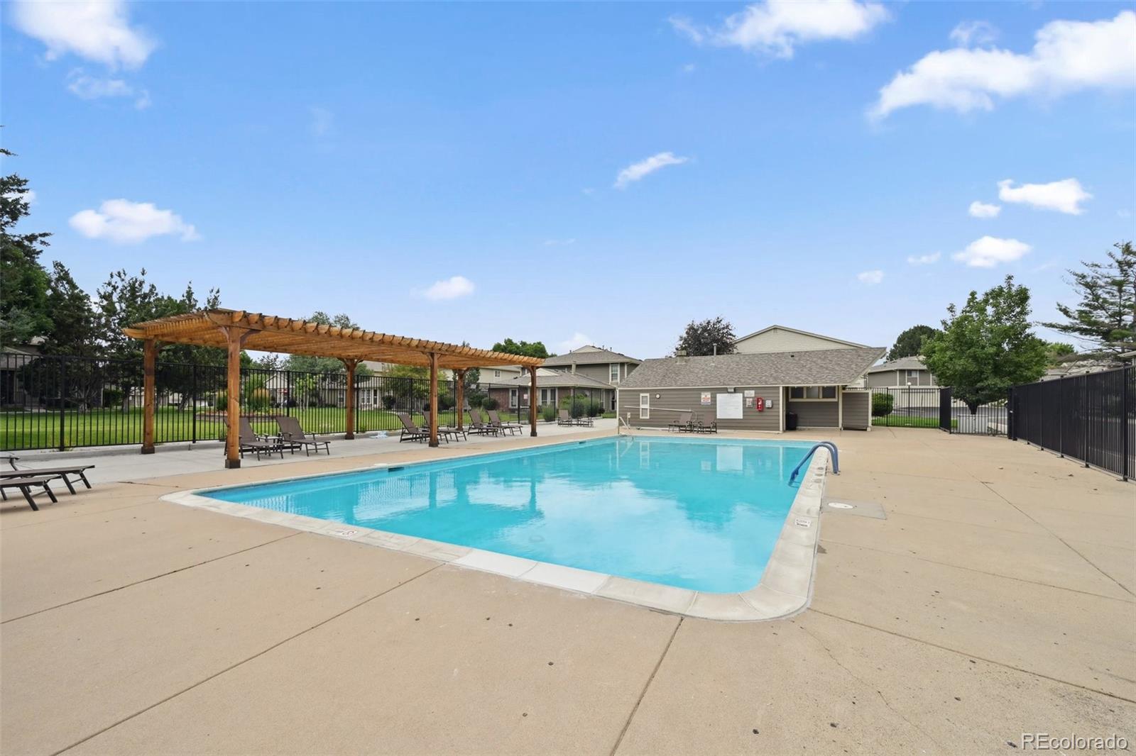 MLS Image #19 for 1225 s oneida street,denver, Colorado