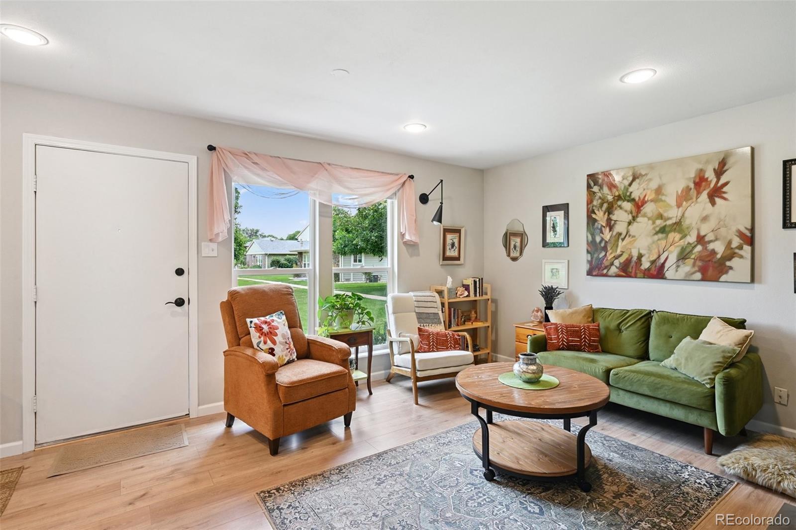 MLS Image #3 for 1225 s oneida street,denver, Colorado