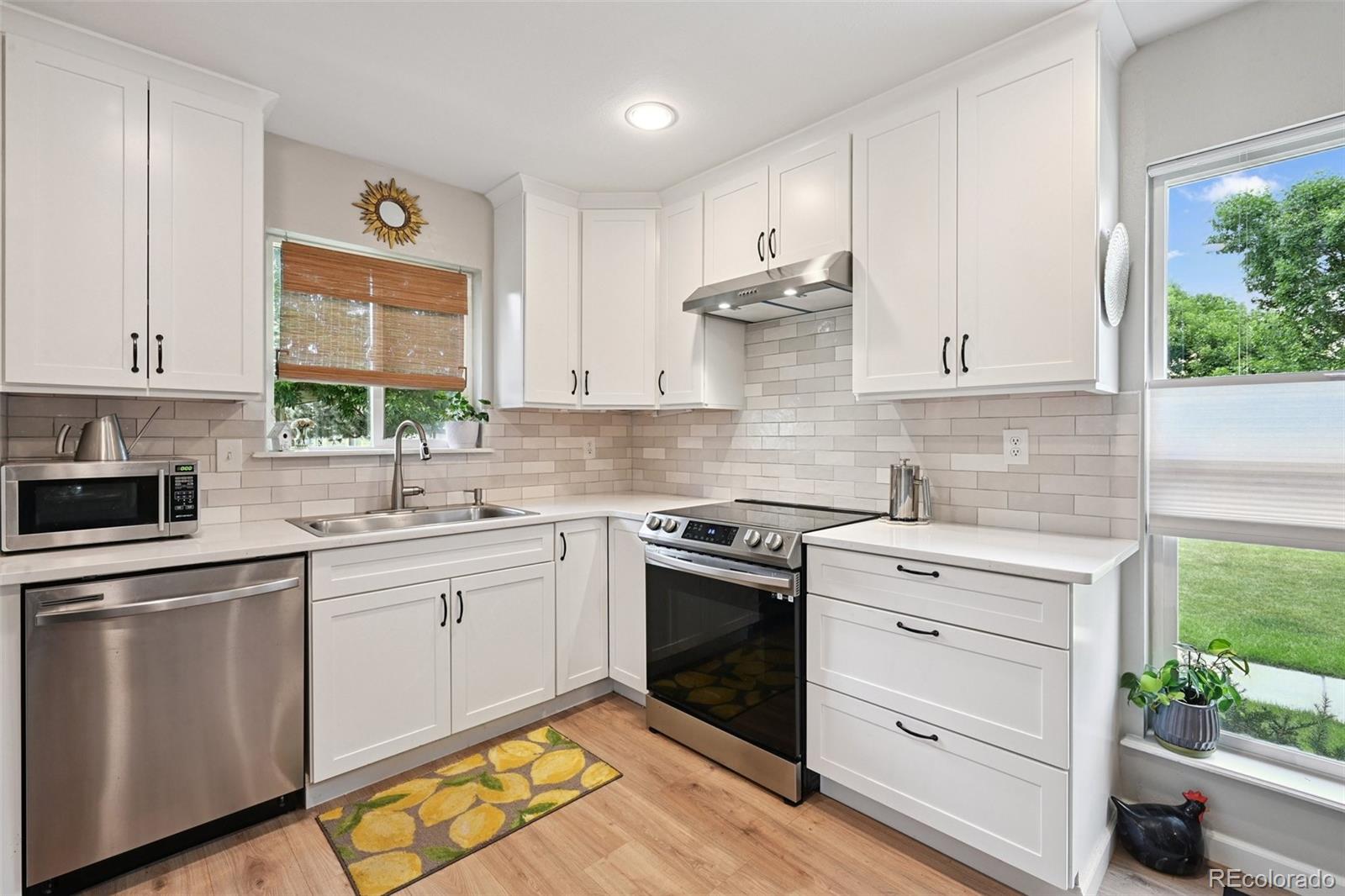 MLS Image #8 for 1225 s oneida street,denver, Colorado