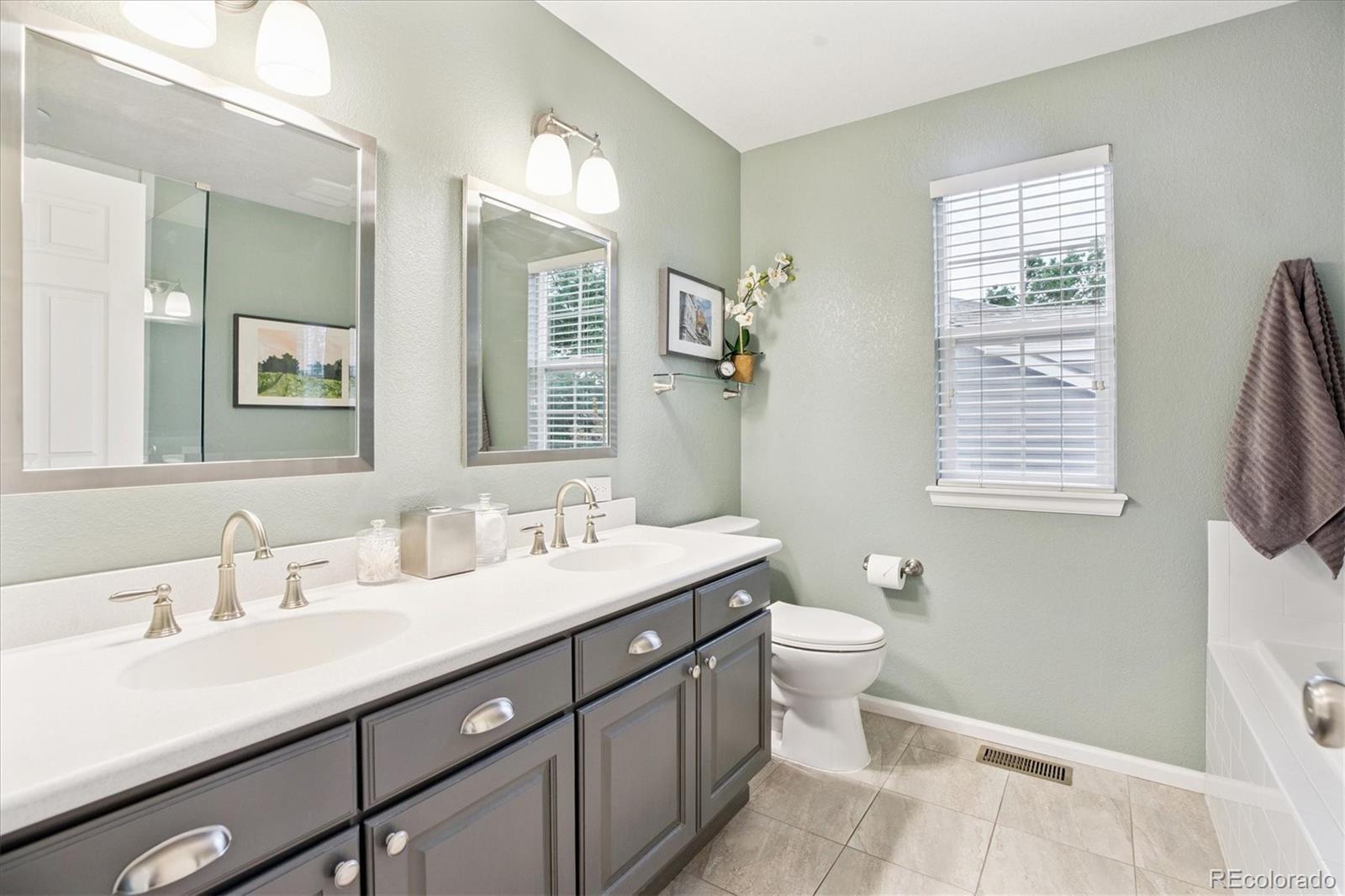 MLS Image #13 for 1351  mulberry lane,highlands ranch, Colorado