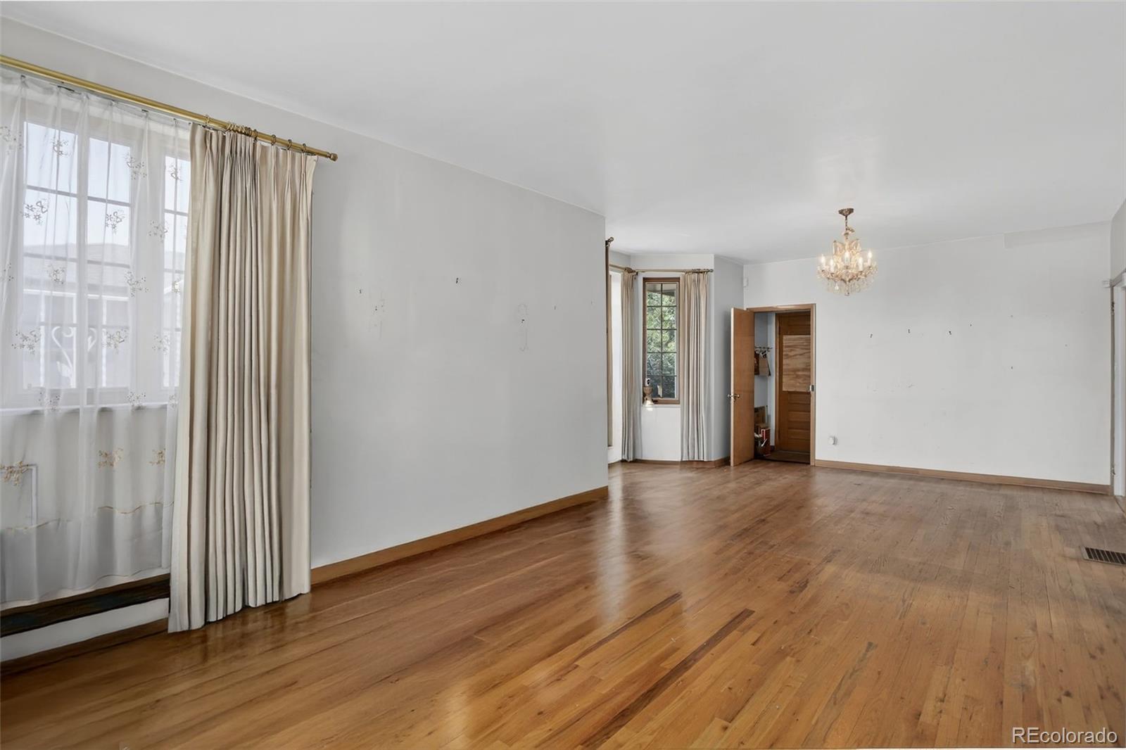 MLS Image #6 for 2481  yates street,denver, Colorado