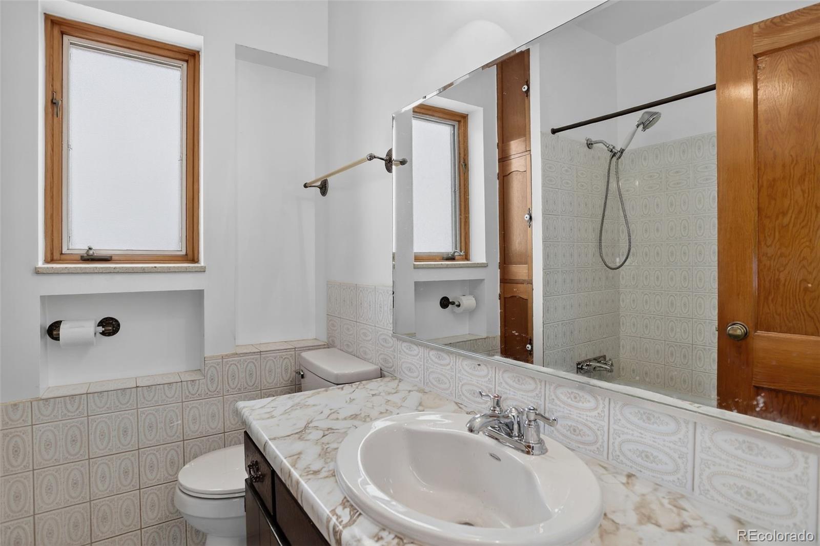 MLS Image #8 for 2481  yates street,denver, Colorado