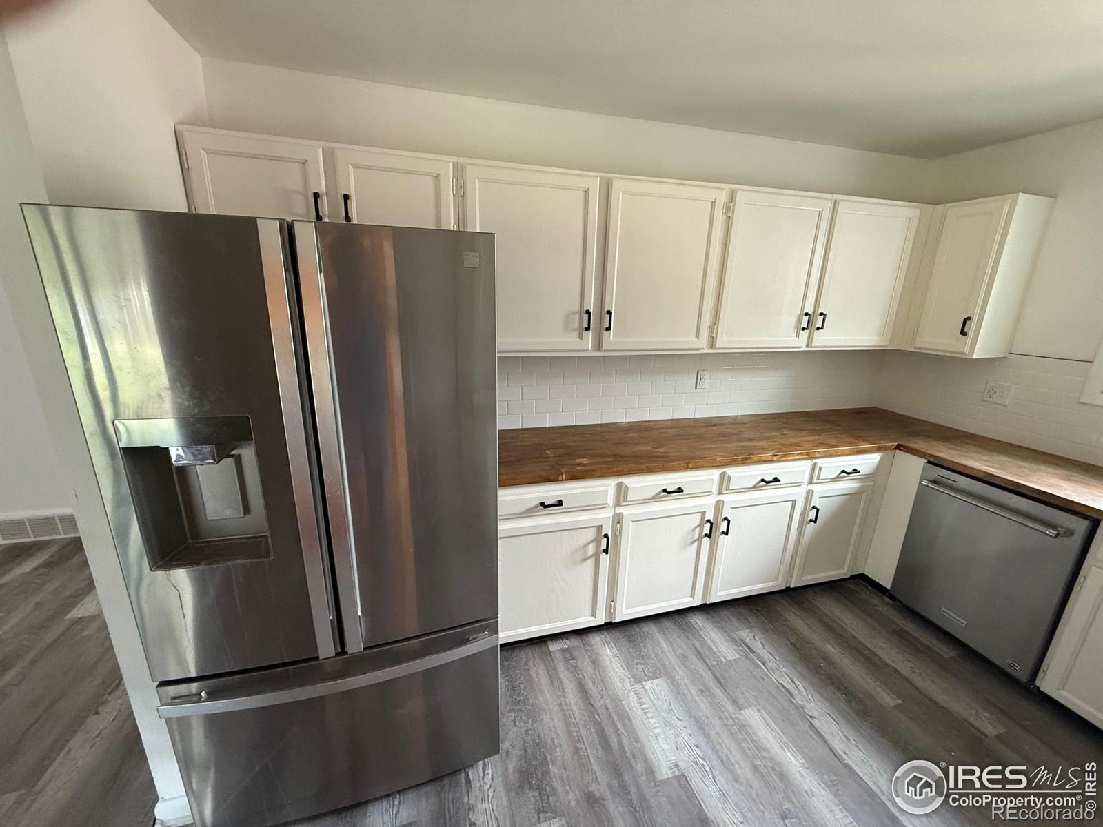 MLS Image #5 for 1611  39th st ct,evans, Colorado