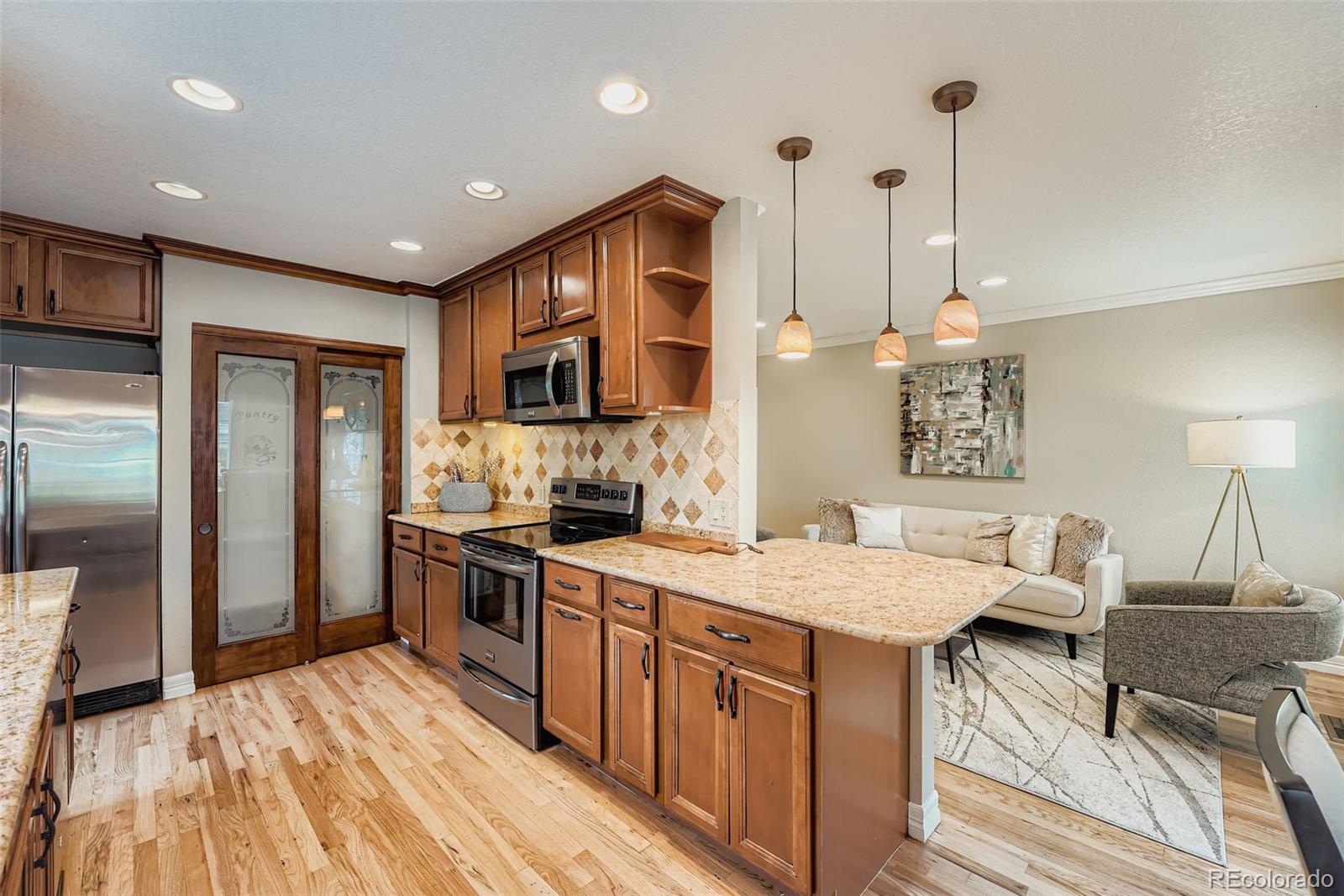 MLS Image #9 for 1267  trenton street,denver, Colorado