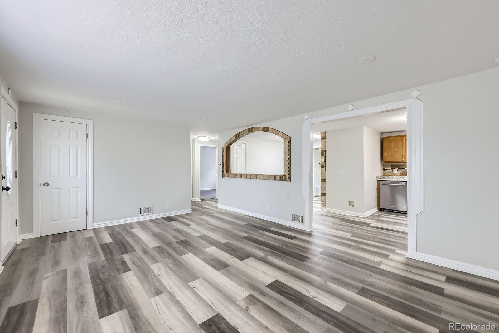 MLS Image #5 for 7461  locust street,commerce city, Colorado