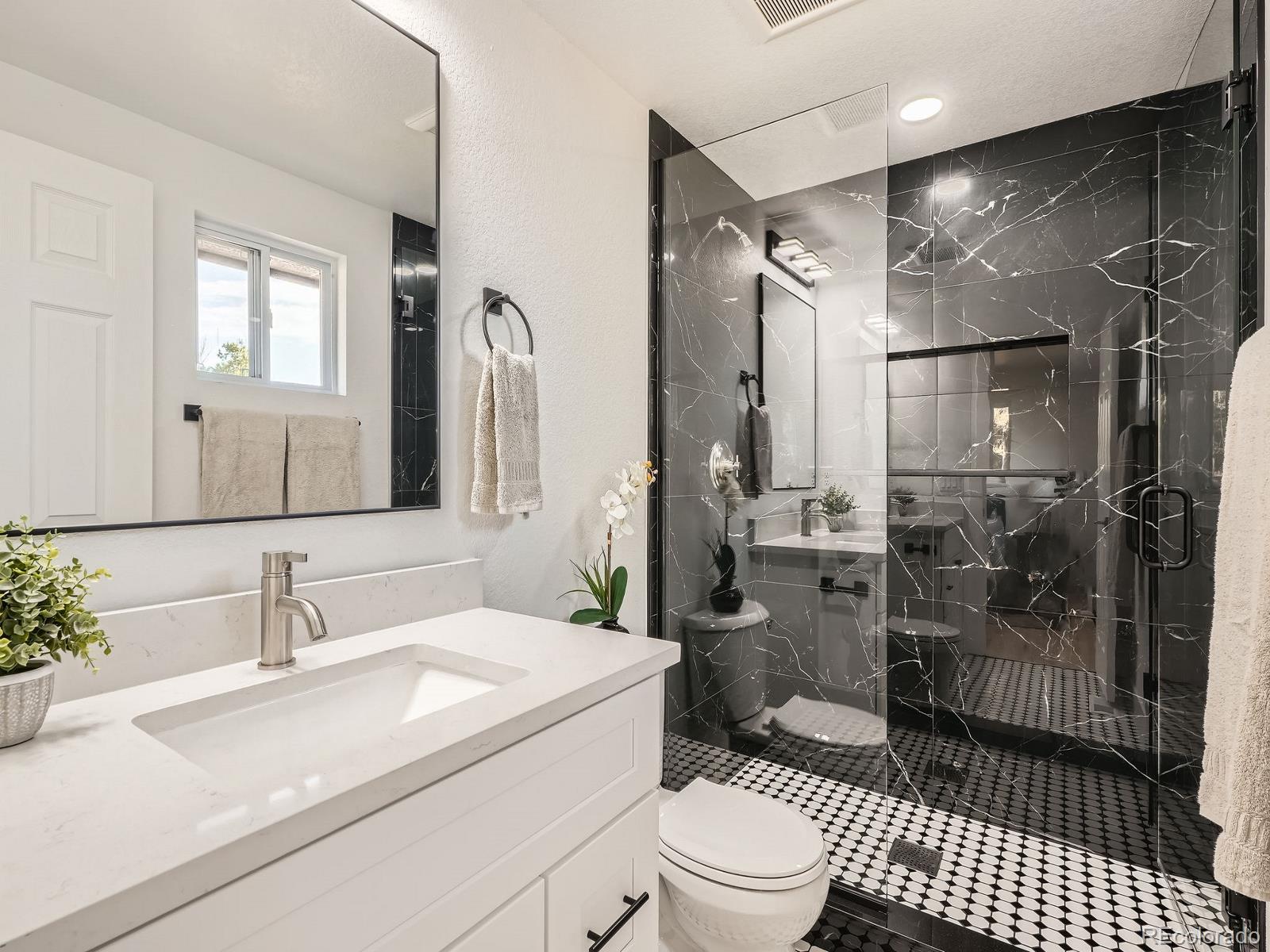 MLS Image #17 for 1445 s shoshone street,denver, Colorado
