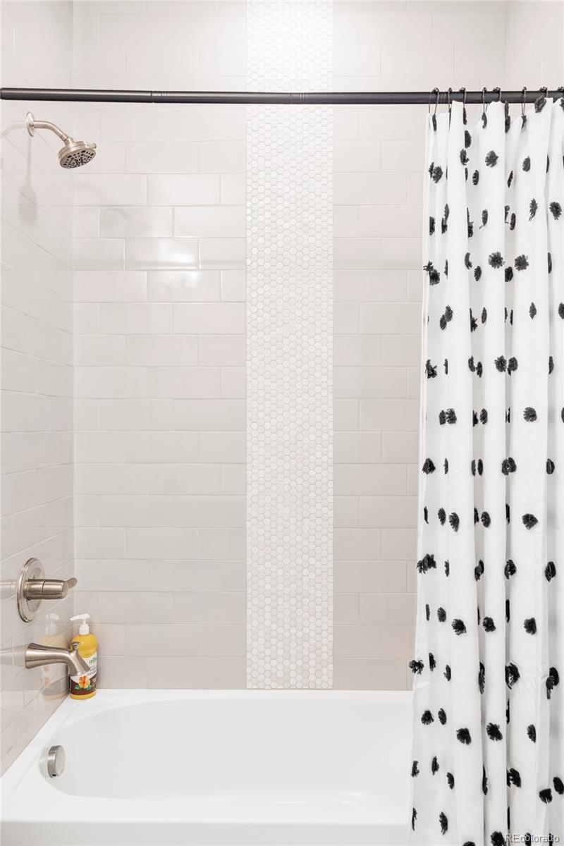 MLS Image #24 for 9752 e 62nd drive,denver, Colorado
