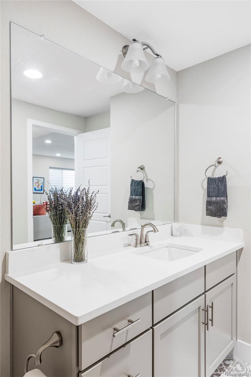 MLS Image #30 for 9752 e 62nd drive,denver, Colorado