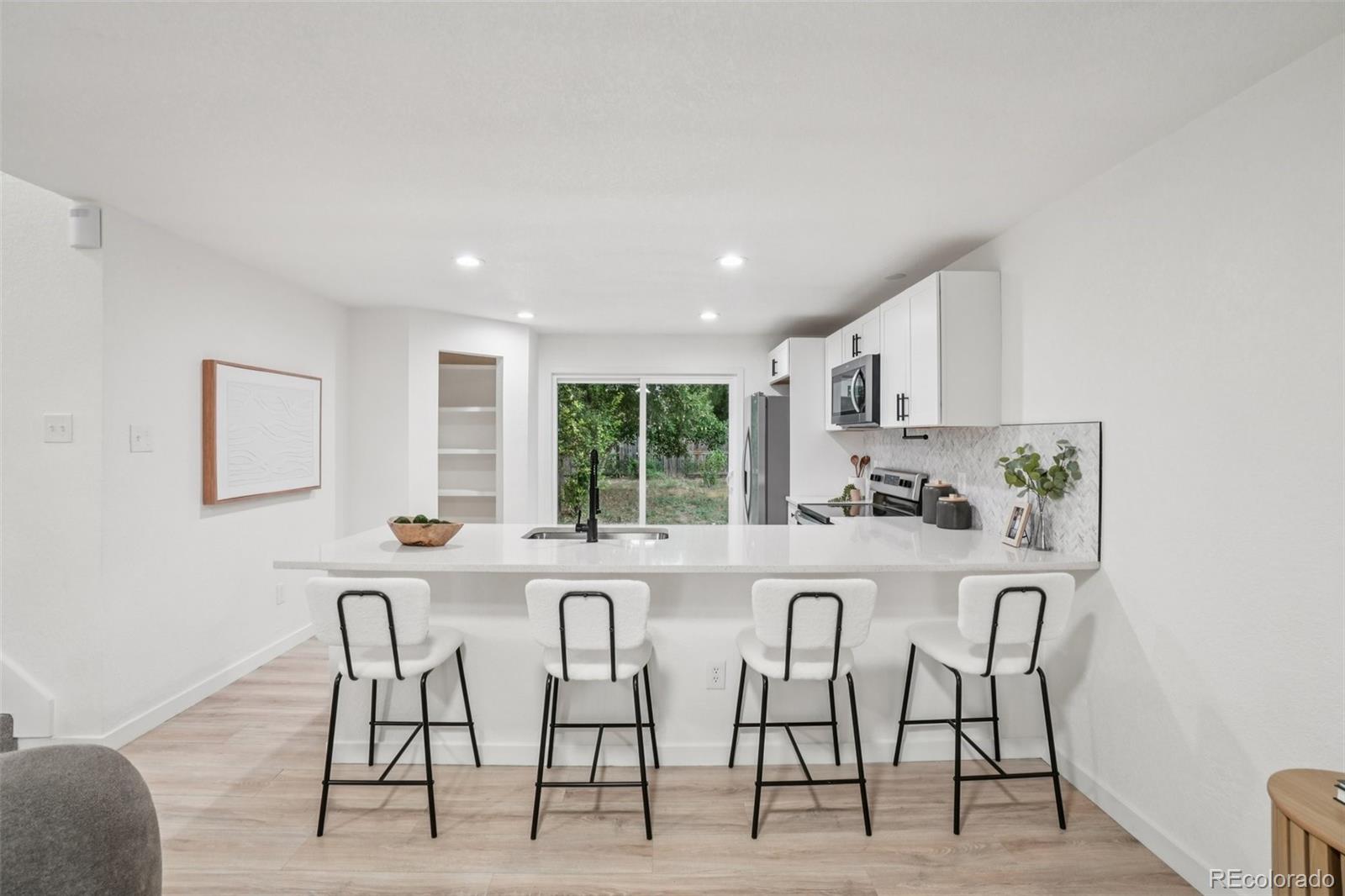 MLS Image #10 for 15142 e bates avenue,aurora, Colorado