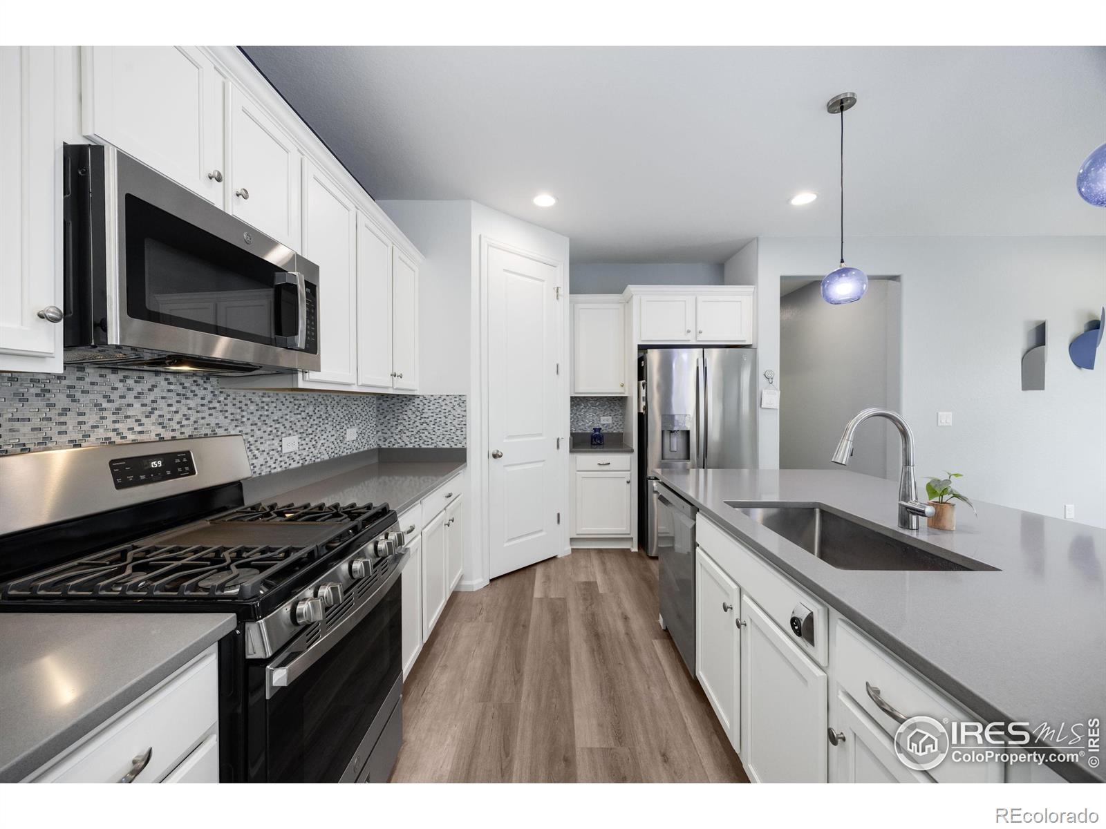 MLS Image #15 for 5725  bay hill drive,windsor, Colorado