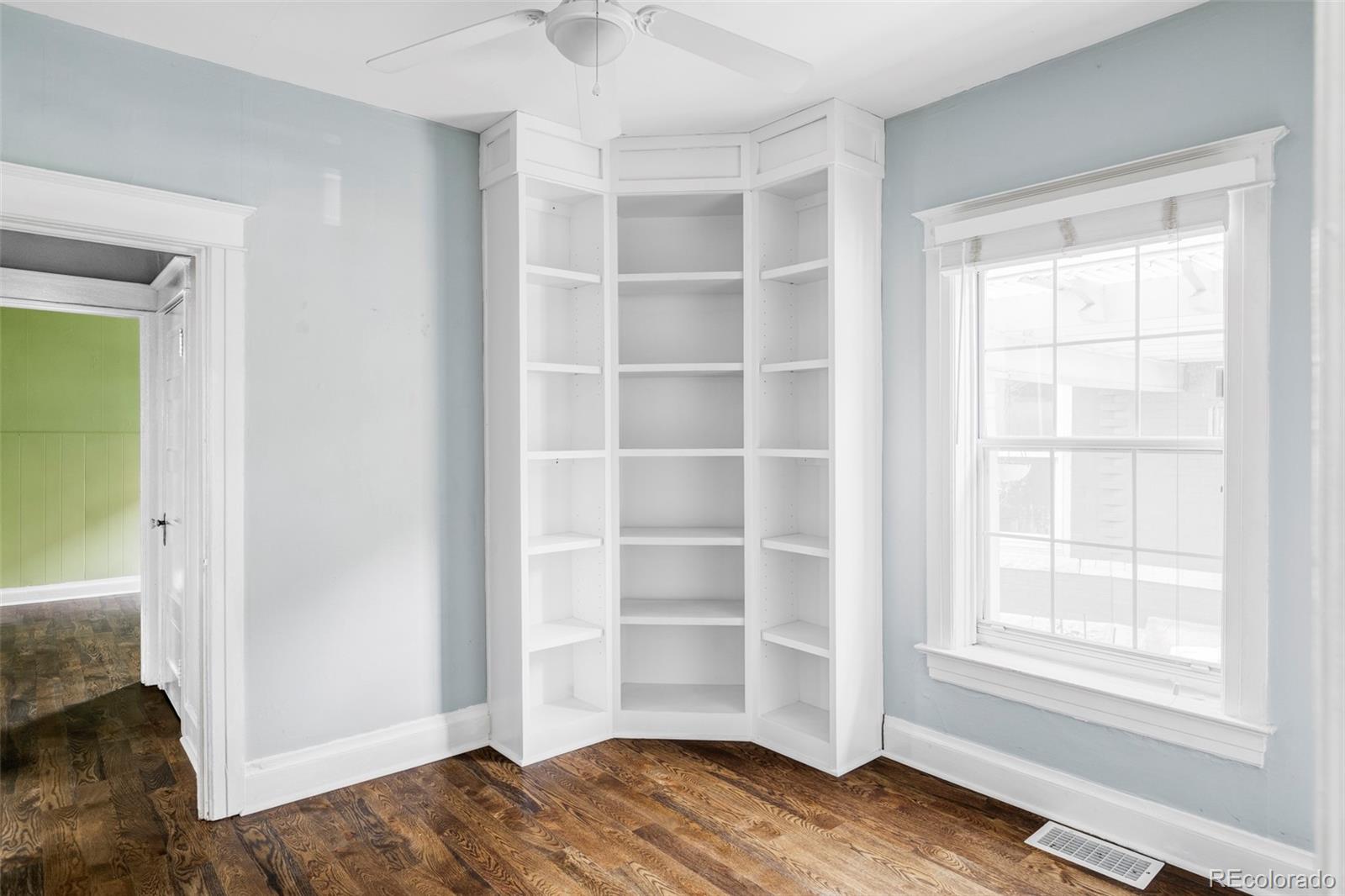 MLS Image #16 for 1381 s lincoln street,denver, Colorado