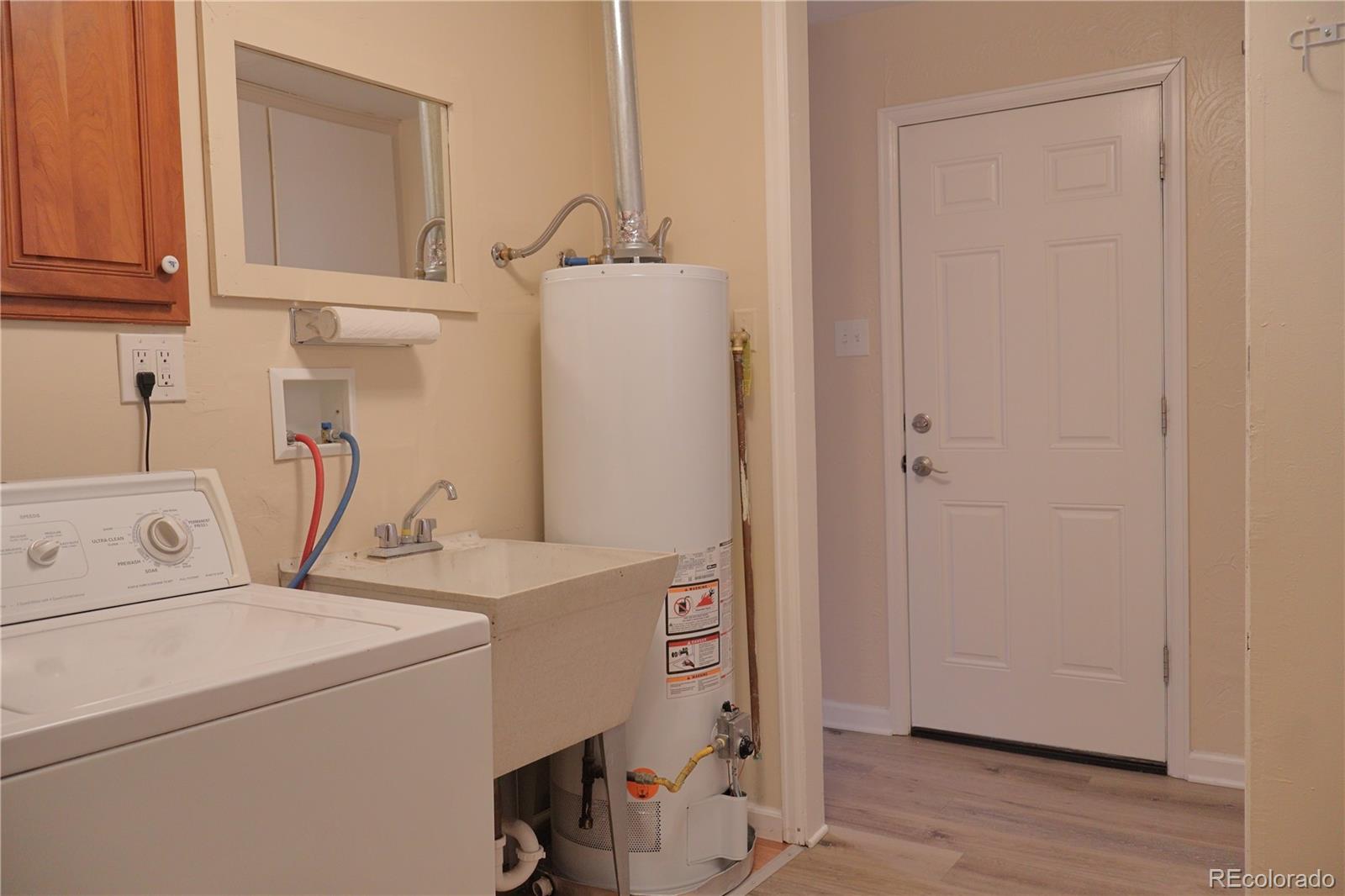MLS Image #6 for 1297  worchester street,aurora, Colorado