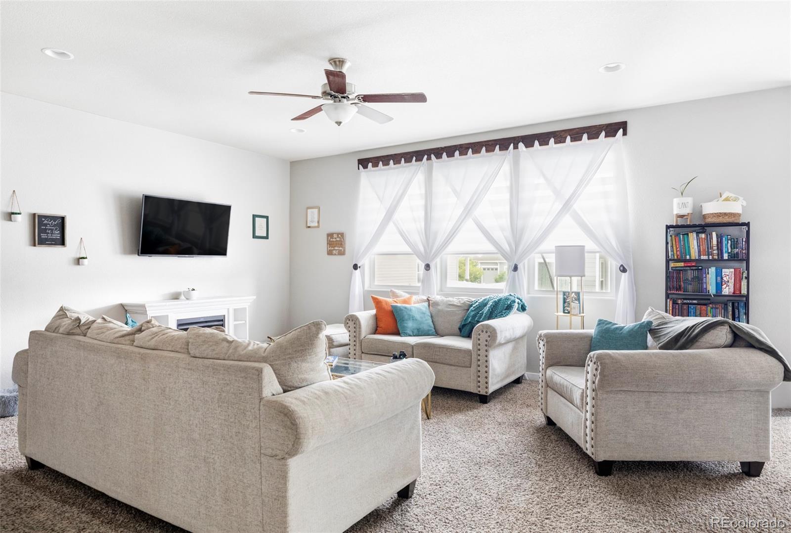 MLS Image #4 for 861  sunlight peak drive,severance, Colorado
