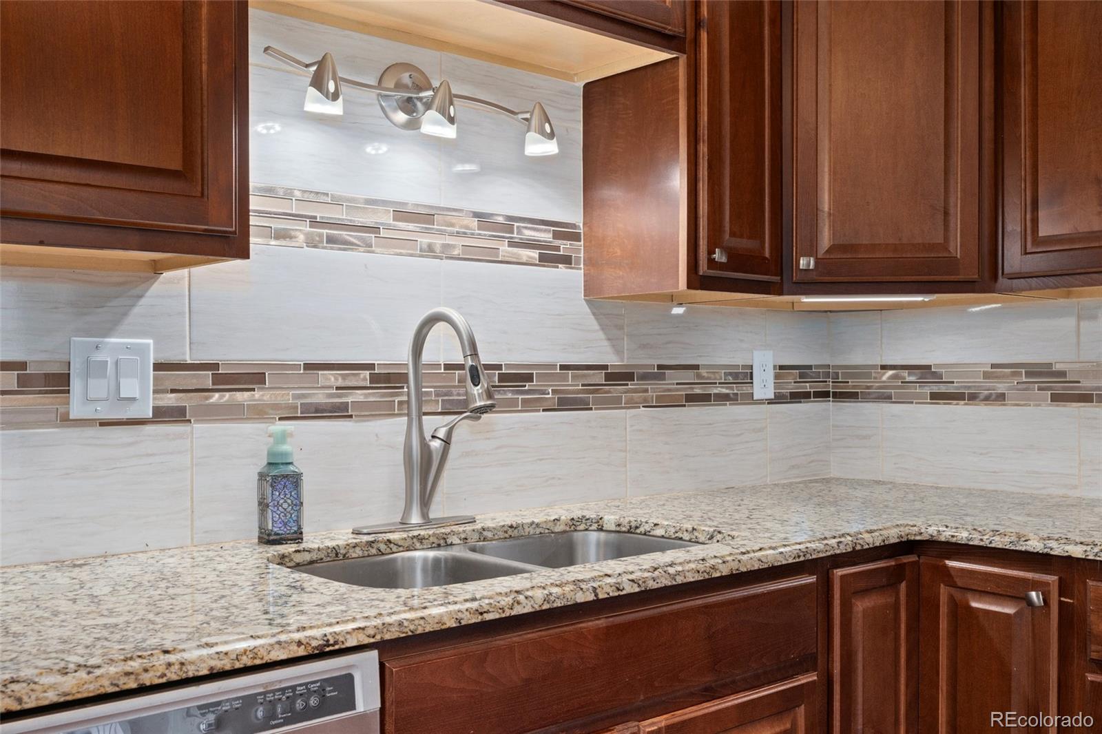 MLS Image #15 for 7900 w layton avenue,littleton, Colorado