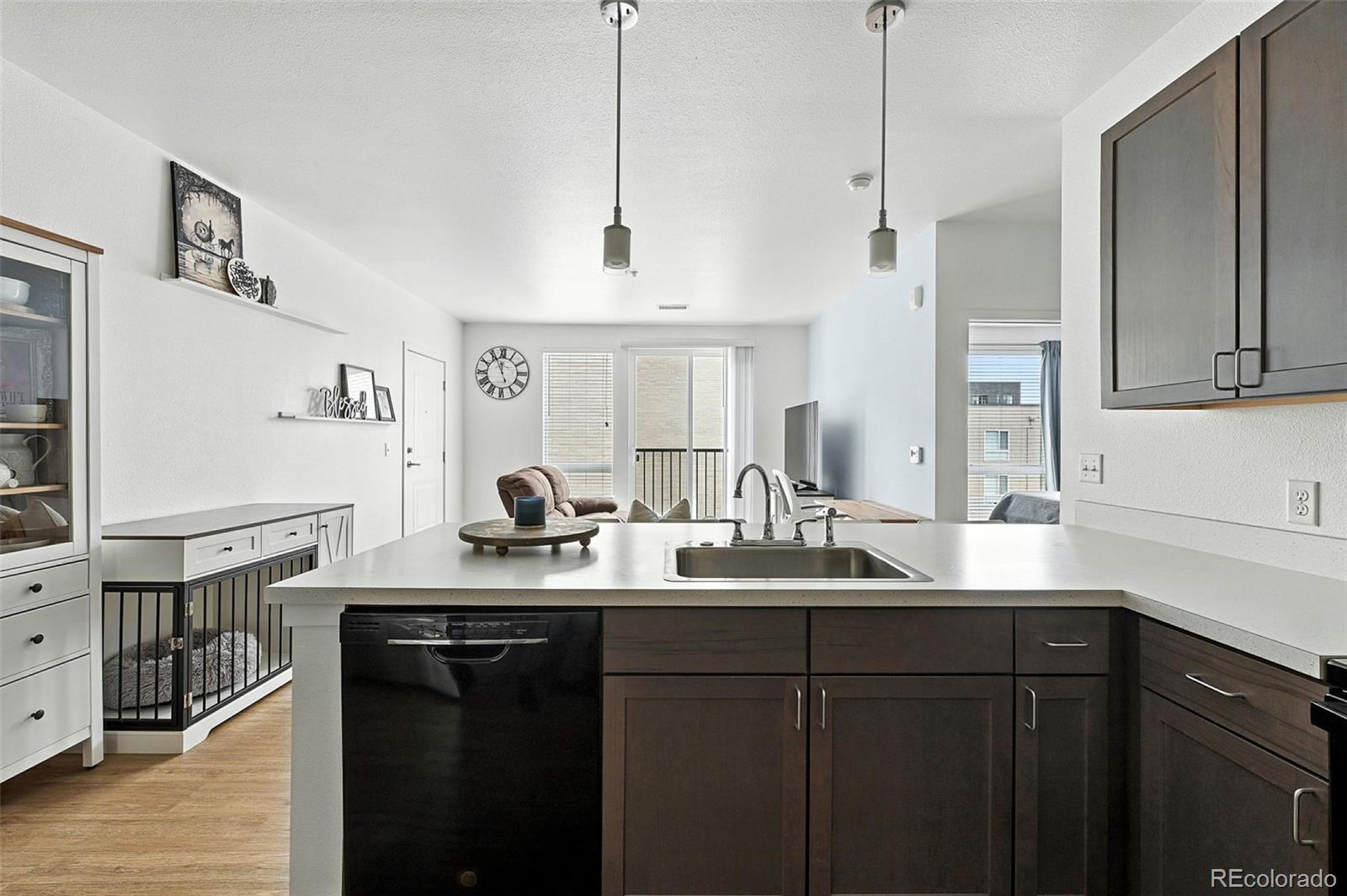 MLS Image #13 for 8475 e 36th avenue,denver, Colorado