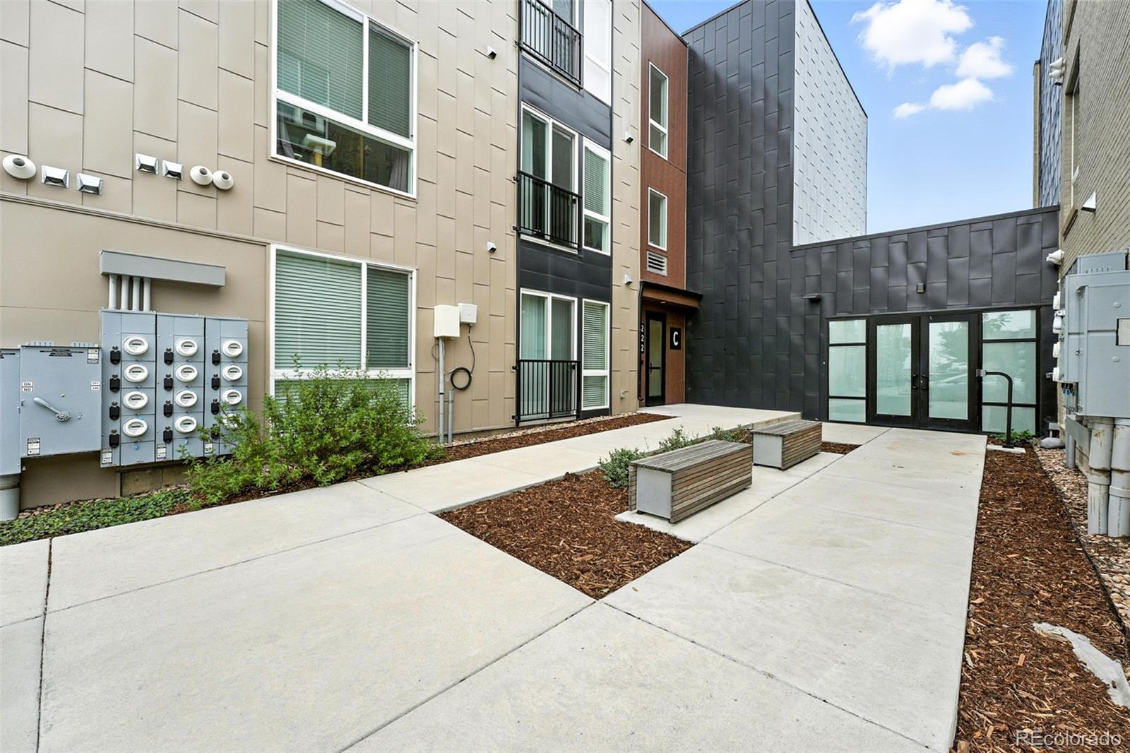 MLS Image #28 for 8475 e 36th avenue,denver, Colorado