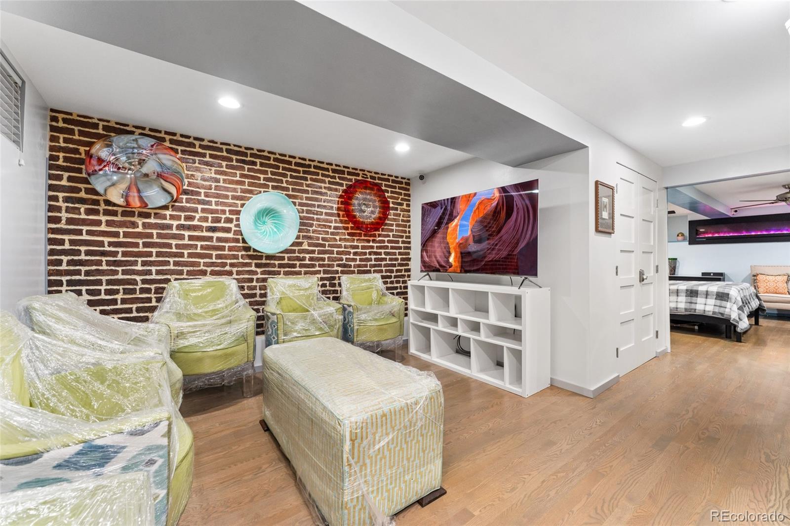 MLS Image #24 for 1163 n downing street,denver, Colorado