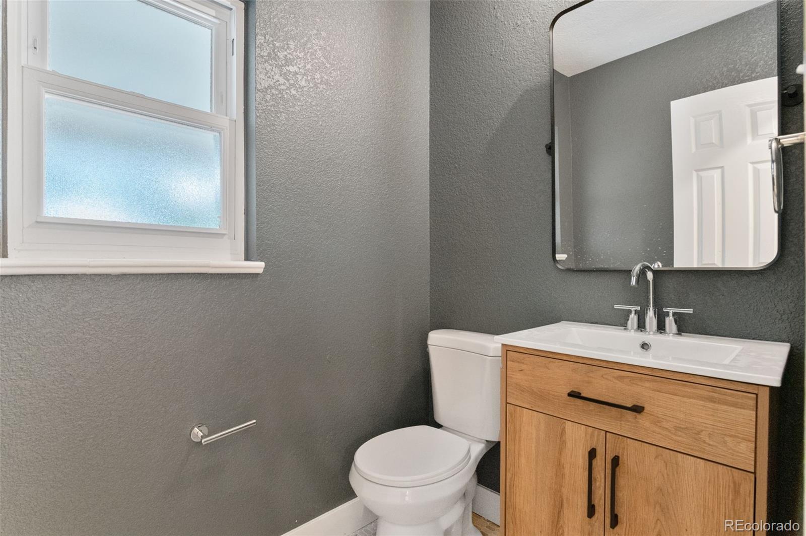 MLS Image #14 for 6325 w portland place,littleton, Colorado