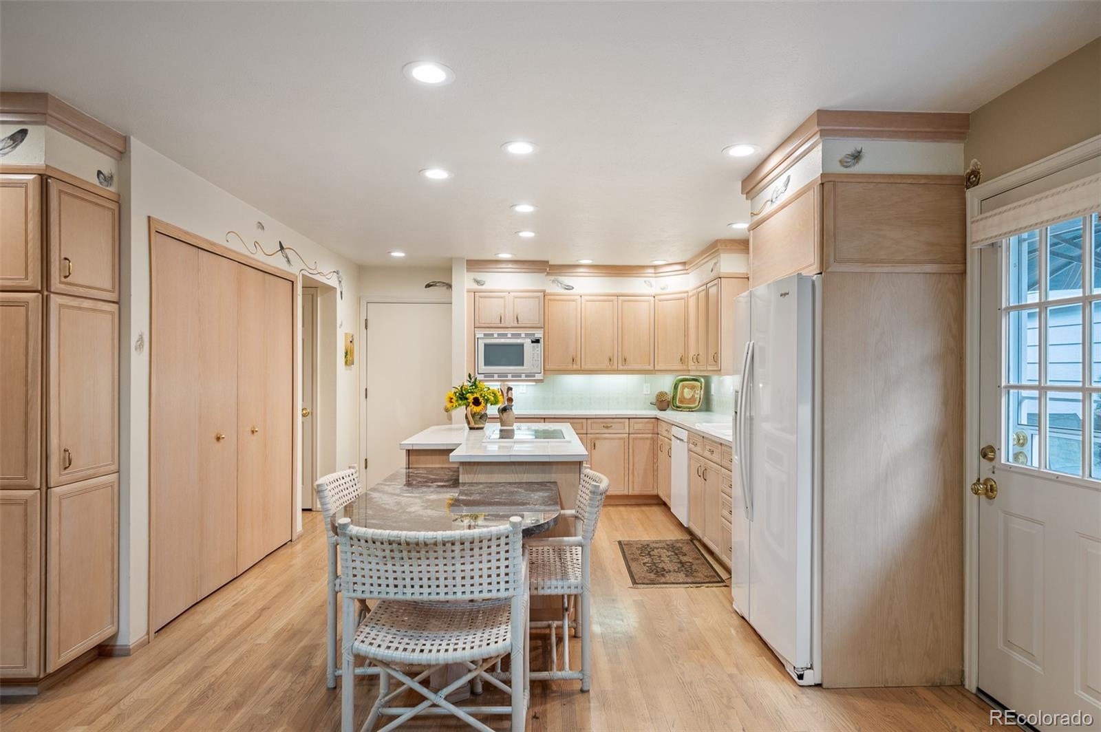 MLS Image #17 for 8505 e temple drive,denver, Colorado