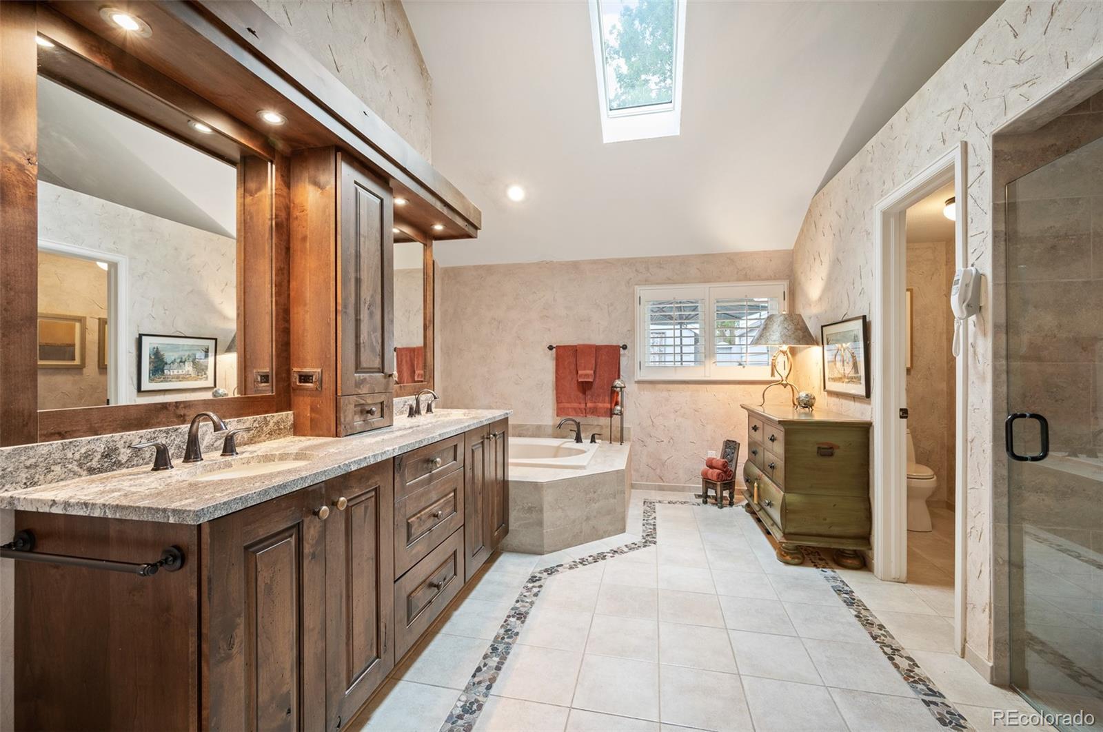 MLS Image #23 for 8505 e temple drive,denver, Colorado