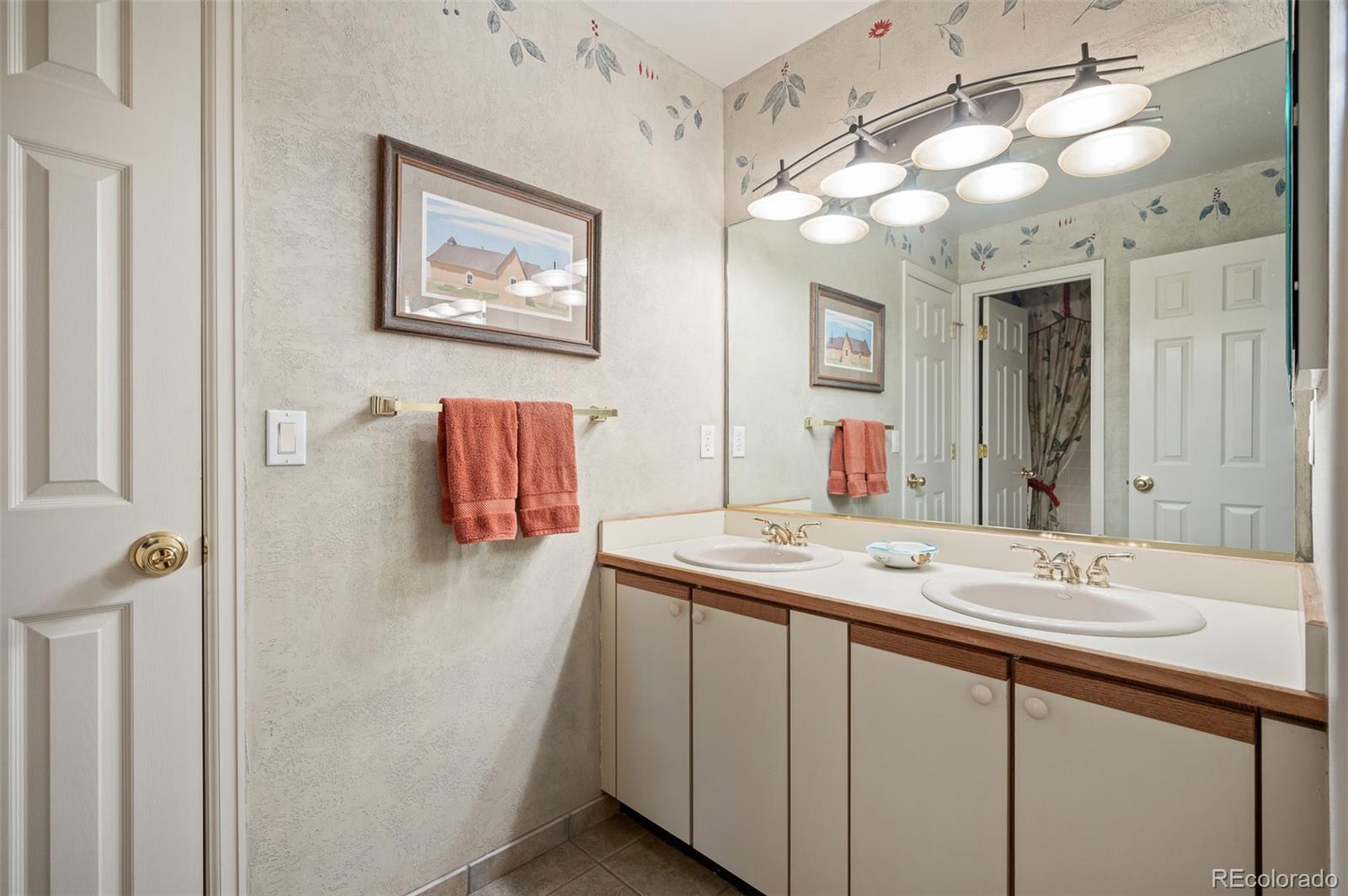 MLS Image #29 for 8505 e temple drive,denver, Colorado