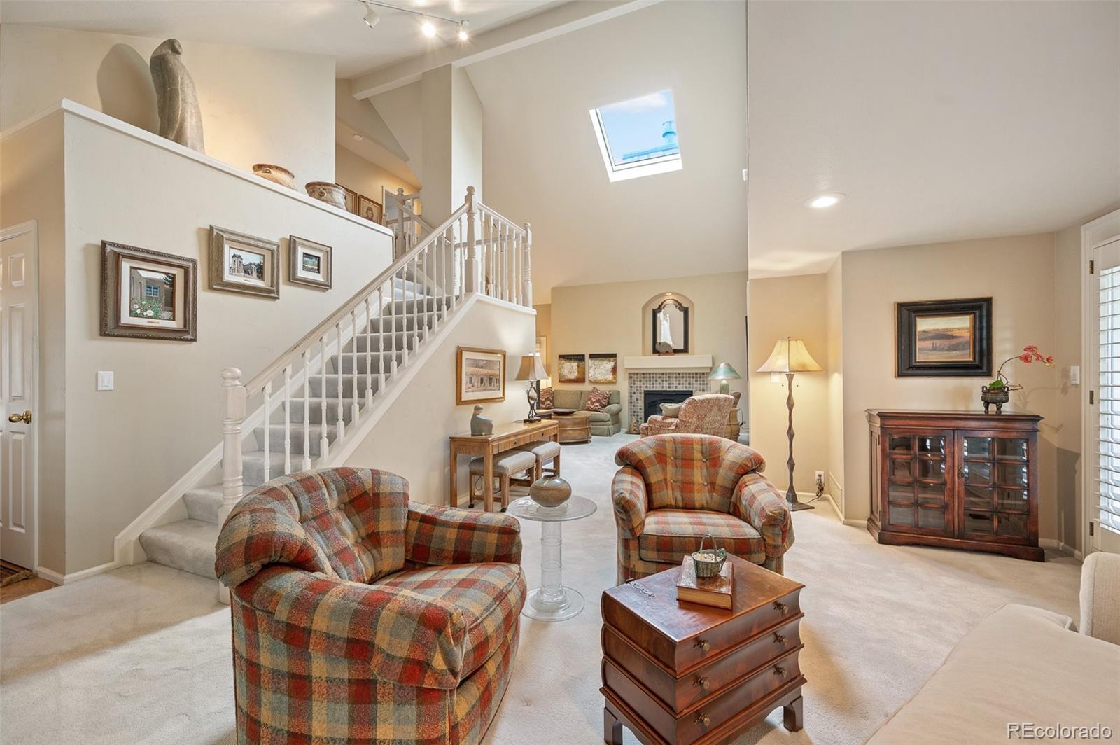 MLS Image #5 for 8505 e temple drive,denver, Colorado