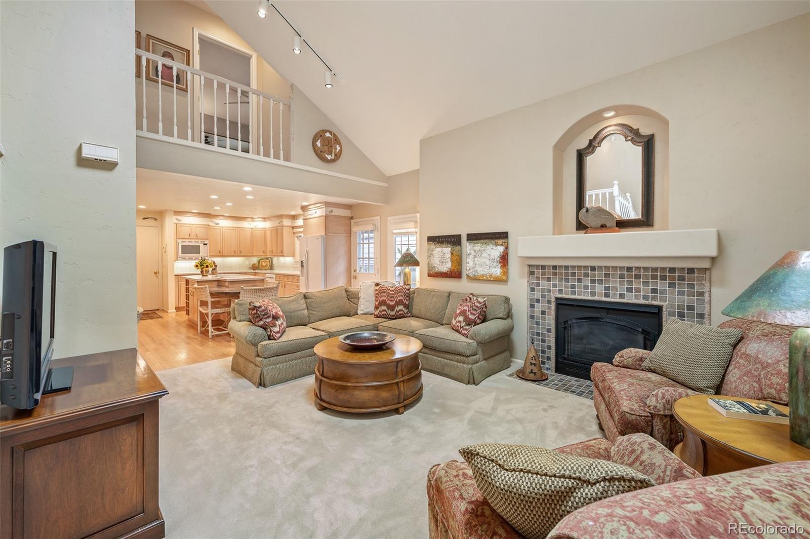 MLS Image #7 for 8505 e temple drive,denver, Colorado