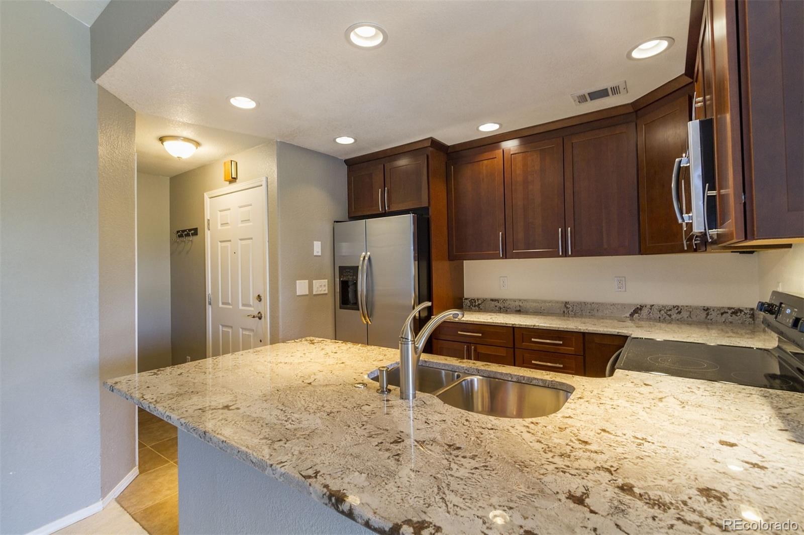 MLS Image #2 for 8717 e dry creek road 1926,englewood, Colorado