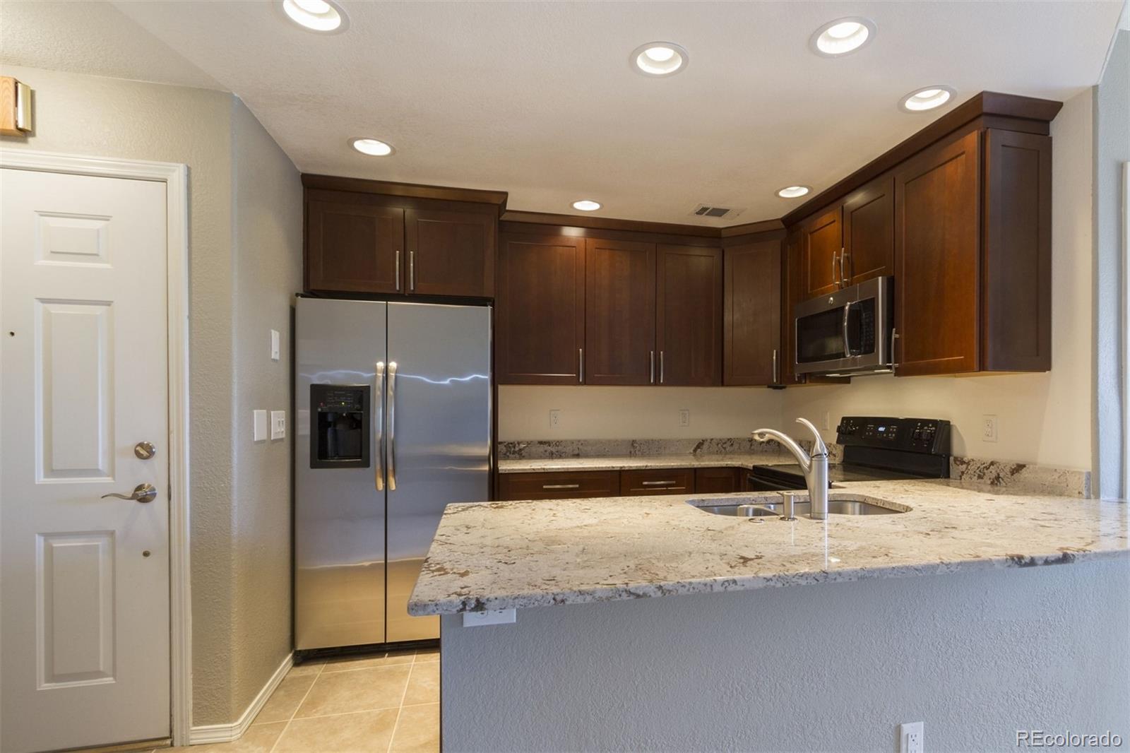 MLS Image #4 for 8717 e dry creek road 1926,englewood, Colorado