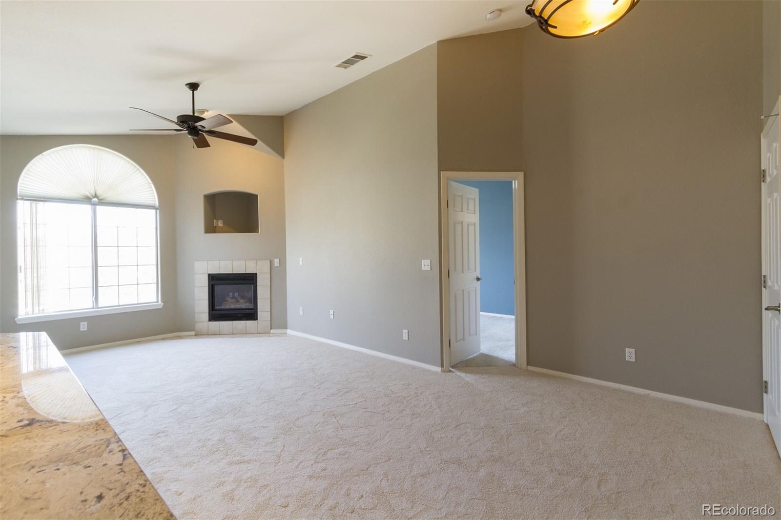 MLS Image #6 for 8717 e dry creek road 1926,englewood, Colorado