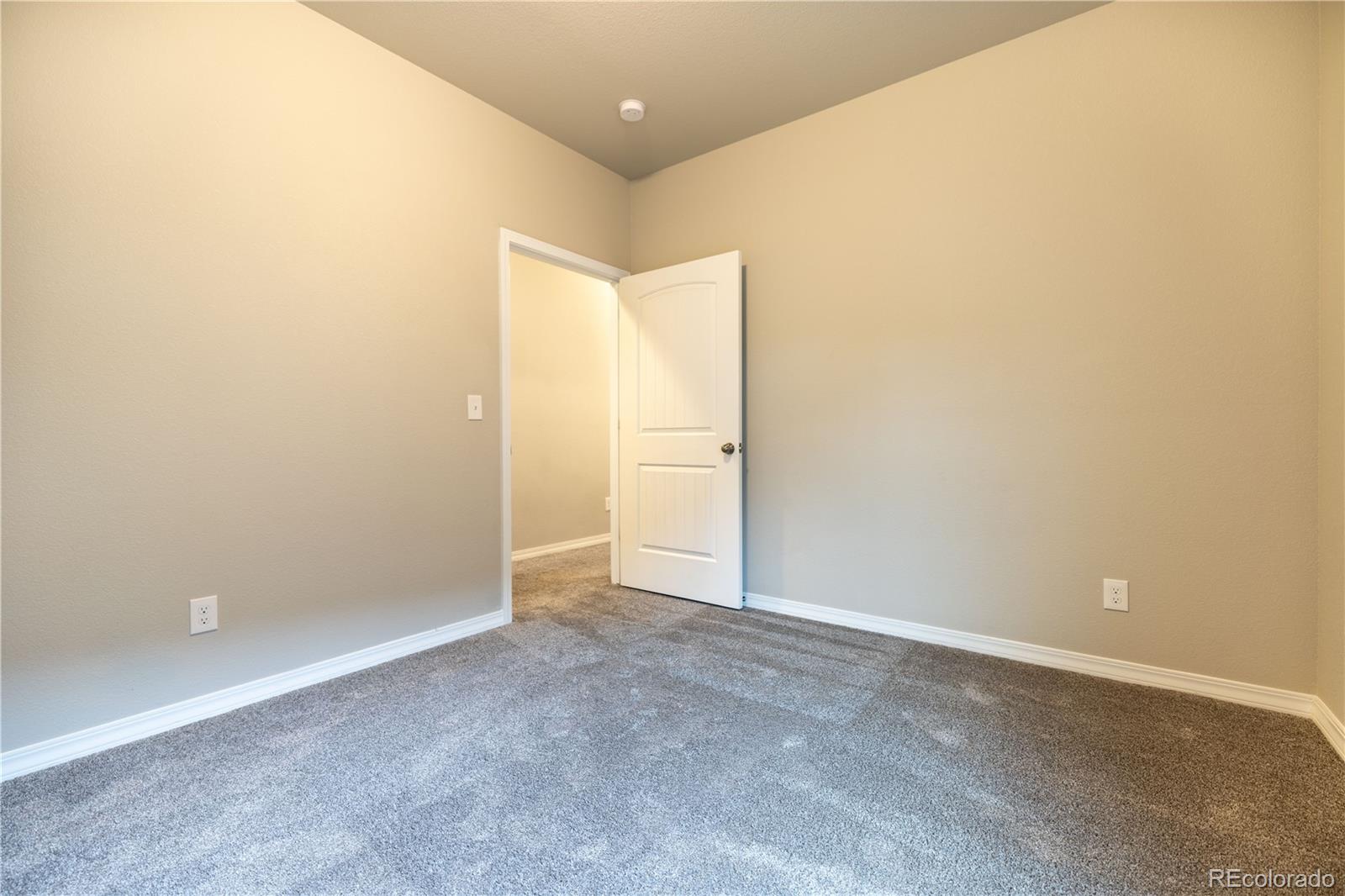 MLS Image #14 for 4618  zircon drive,colorado springs, Colorado