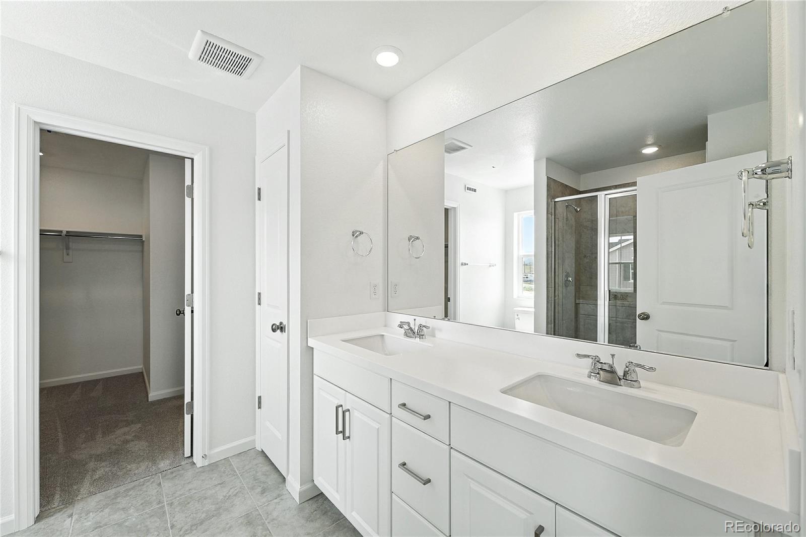 MLS Image #12 for 17133 w 91st lane,arvada, Colorado