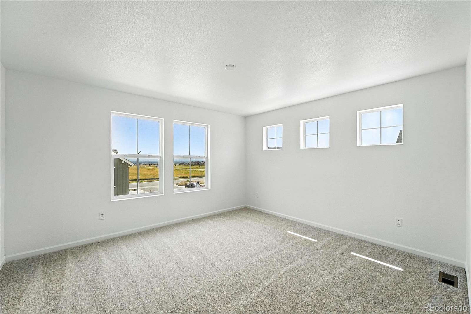 MLS Image #3 for 17133 w 91st lane,arvada, Colorado