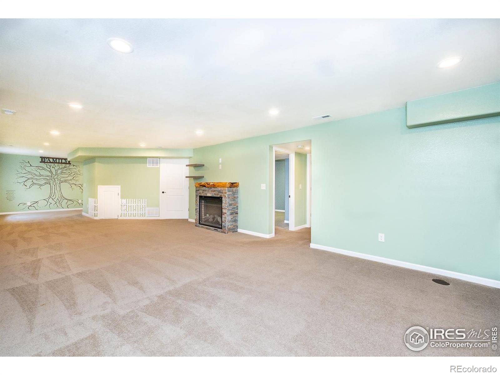 MLS Image #22 for 2409  dock drive,evans, Colorado