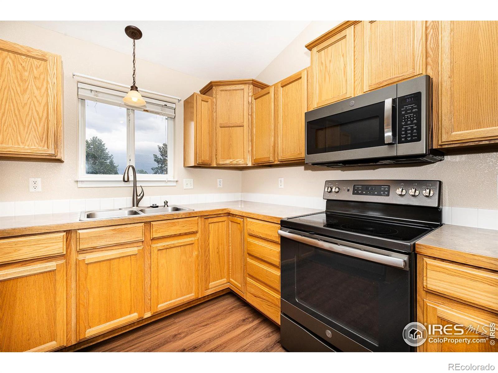 MLS Image #6 for 2409  dock drive,evans, Colorado