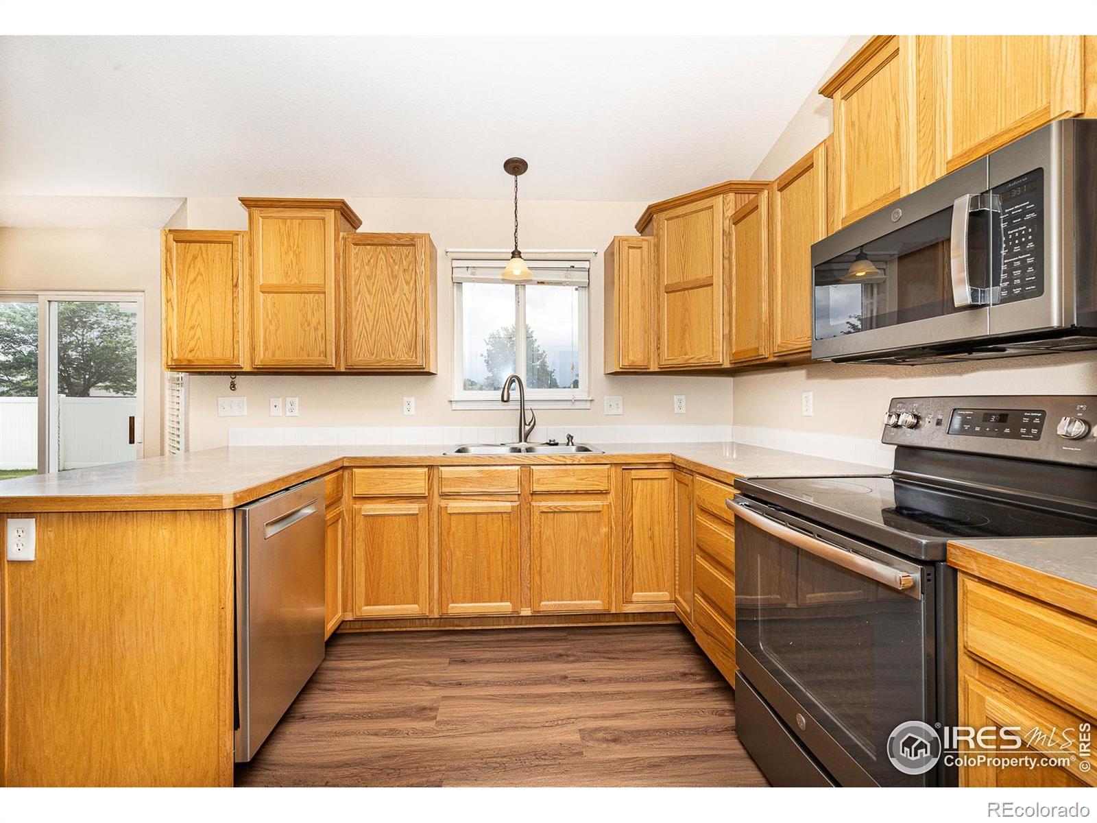 MLS Image #7 for 2409  dock drive,evans, Colorado
