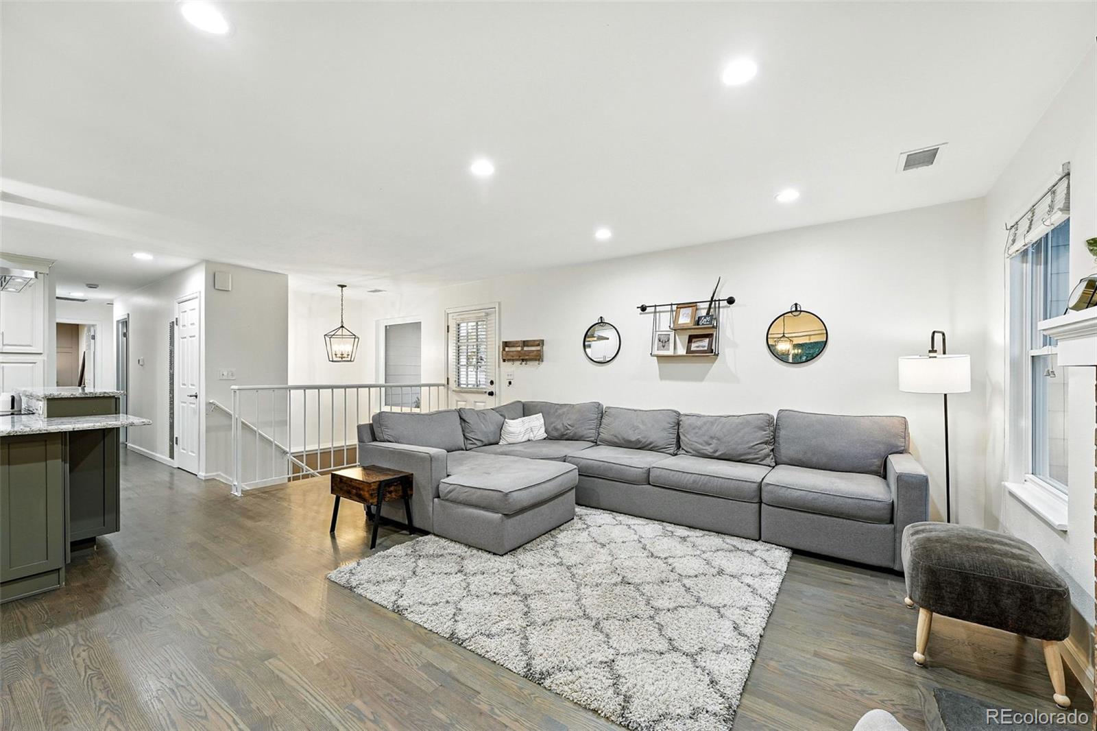 MLS Image #5 for 7051 s eudora street,centennial, Colorado