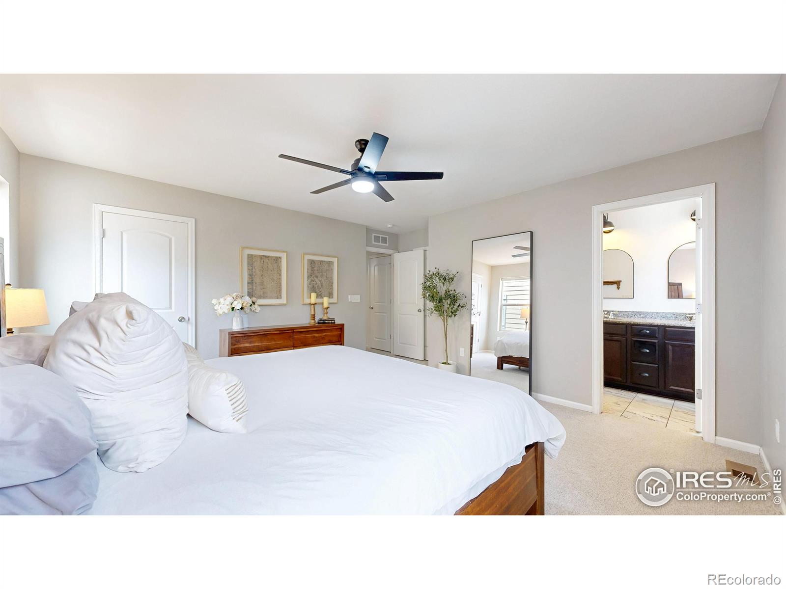 MLS Image #17 for 6973  isabell court,arvada, Colorado