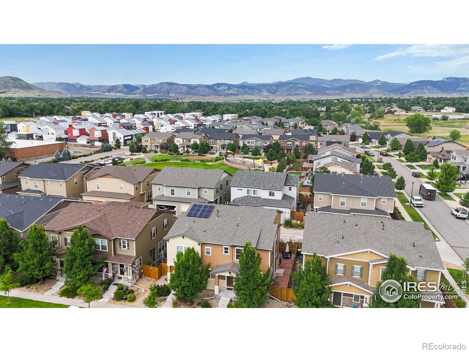 MLS Image #2 for 6973  isabell court,arvada, Colorado