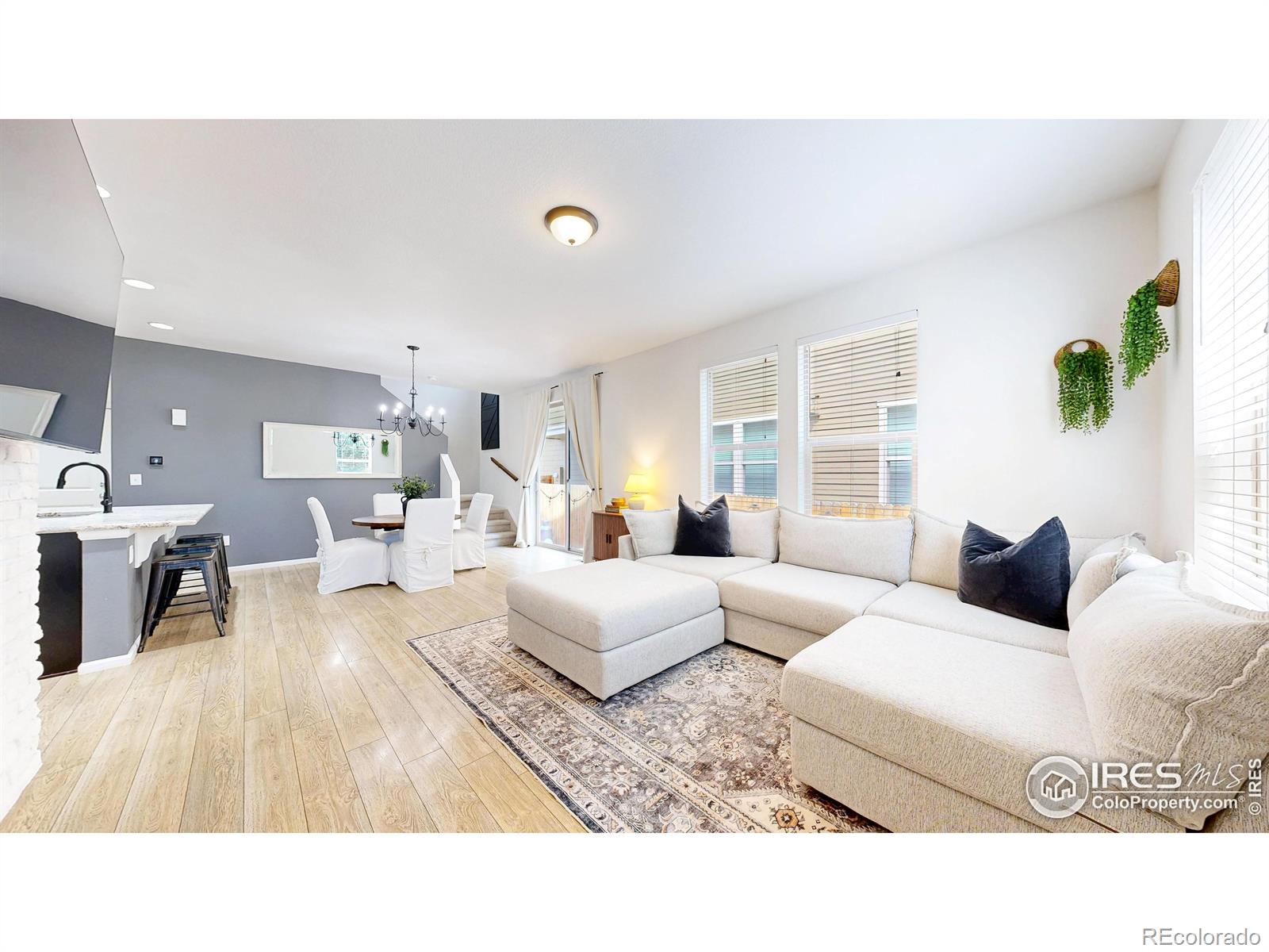 MLS Image #3 for 6973  isabell court,arvada, Colorado