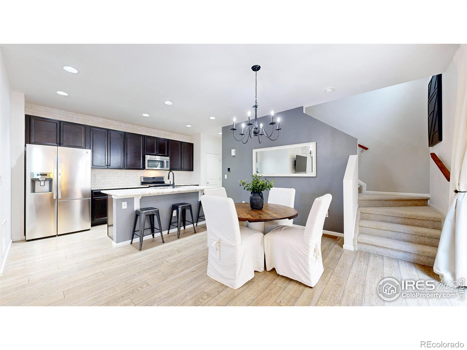 MLS Image #8 for 6973  isabell court,arvada, Colorado