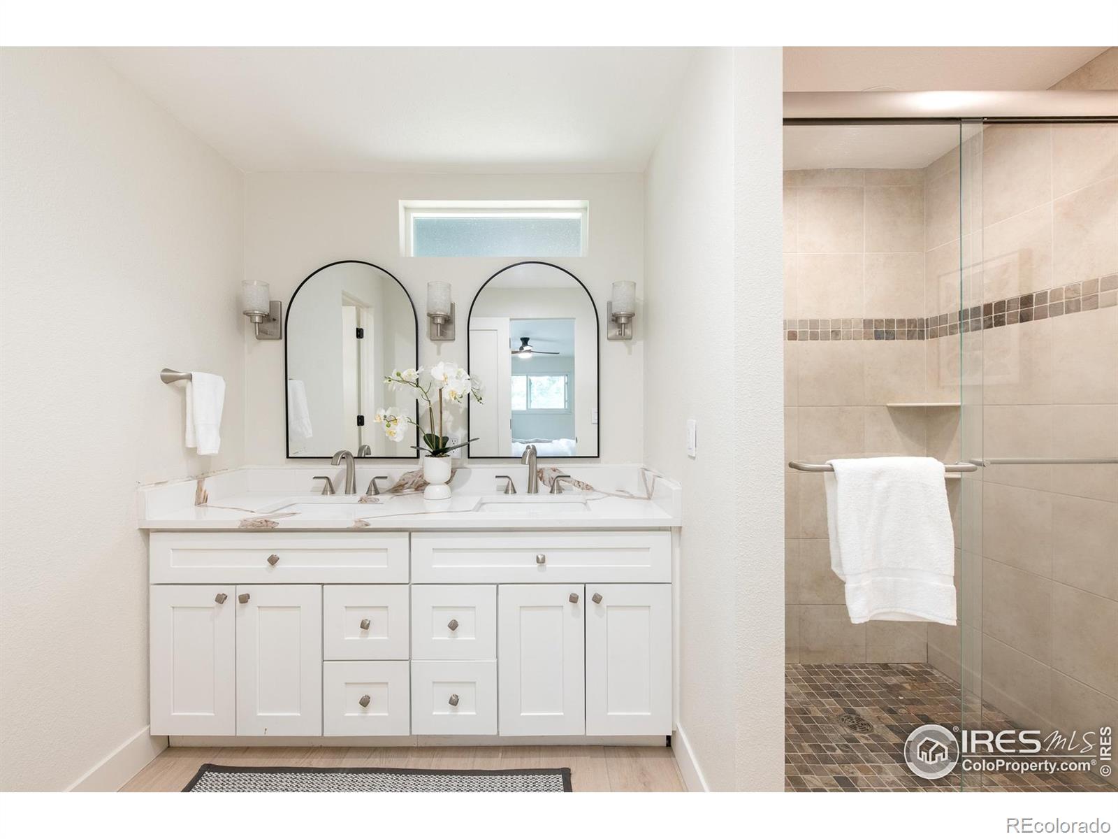 MLS Image #13 for 7453 e jefferson drive,denver, Colorado