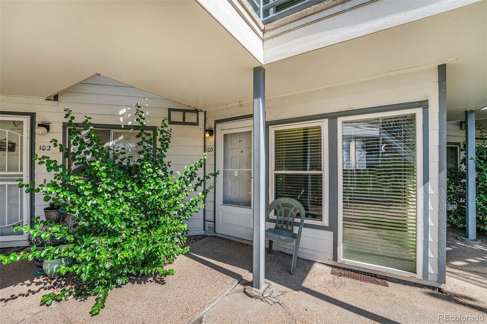 MLS Image #1 for 1226 s monaco parkway,denver, Colorado
