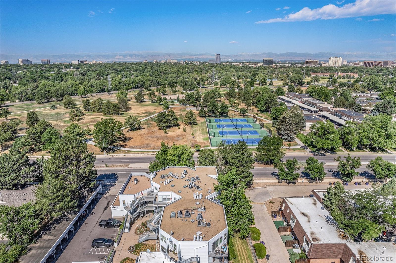 MLS Image #21 for 1226 s monaco parkway,denver, Colorado