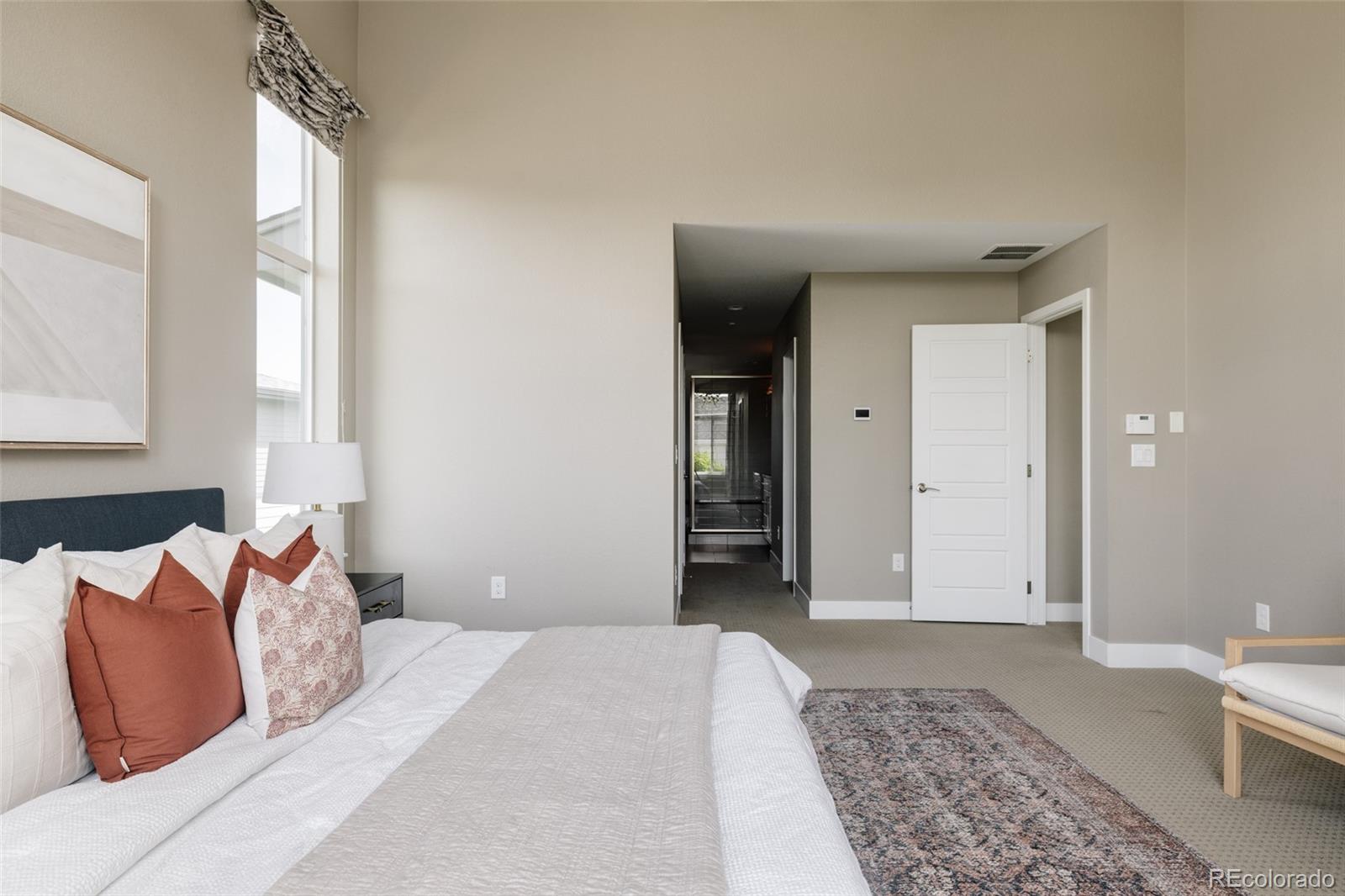MLS Image #15 for 9221 e 52nd drive,denver, Colorado
