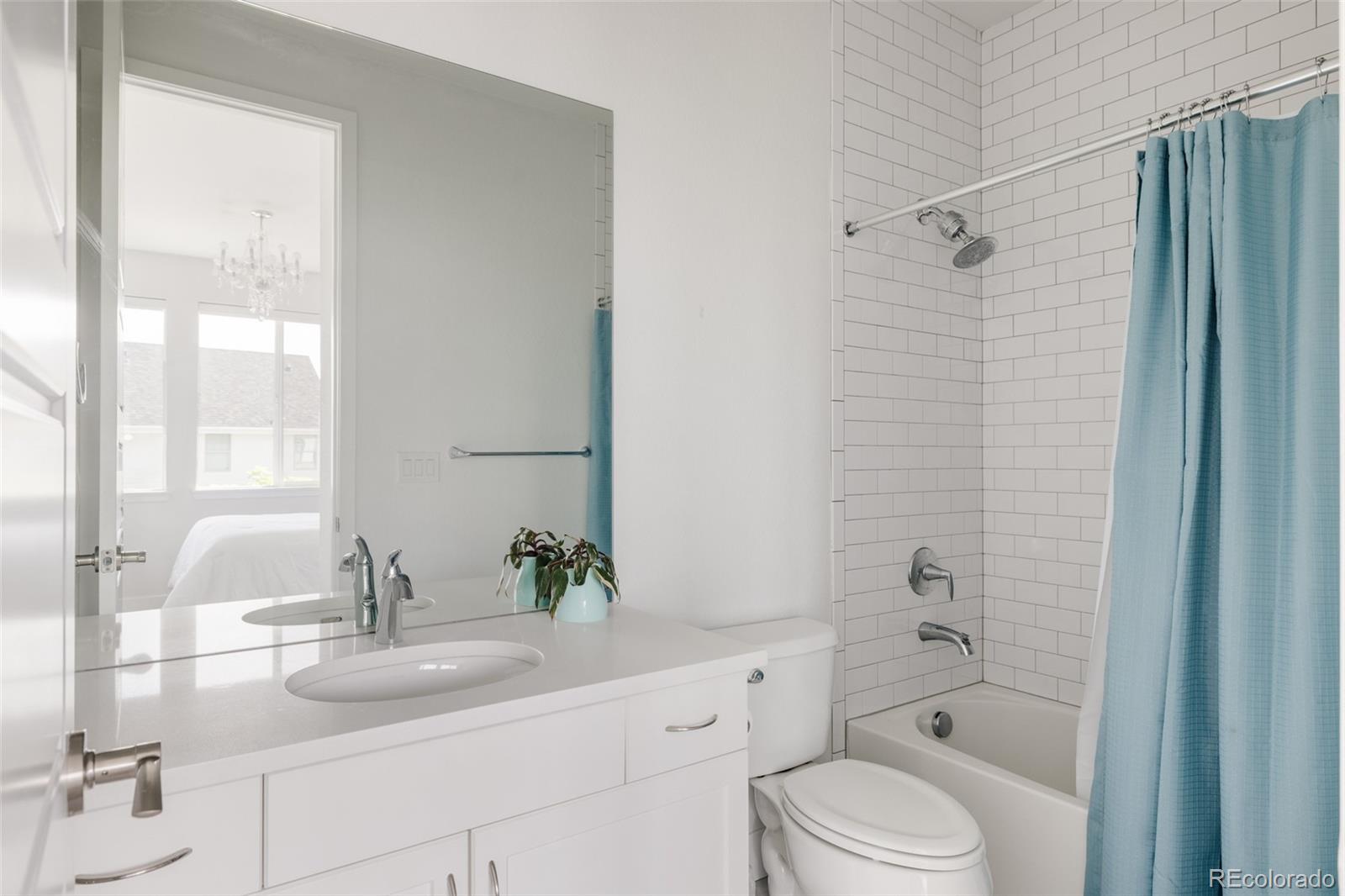MLS Image #19 for 9221 e 52nd drive,denver, Colorado