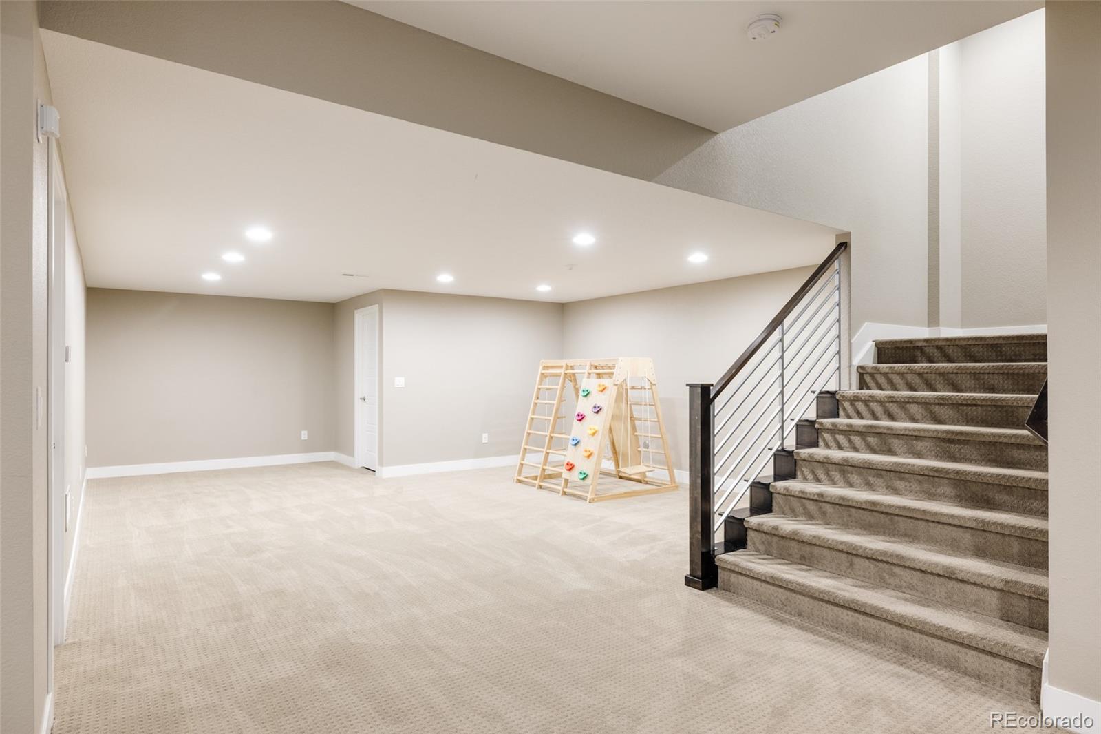 MLS Image #25 for 9221 e 52nd drive,denver, Colorado