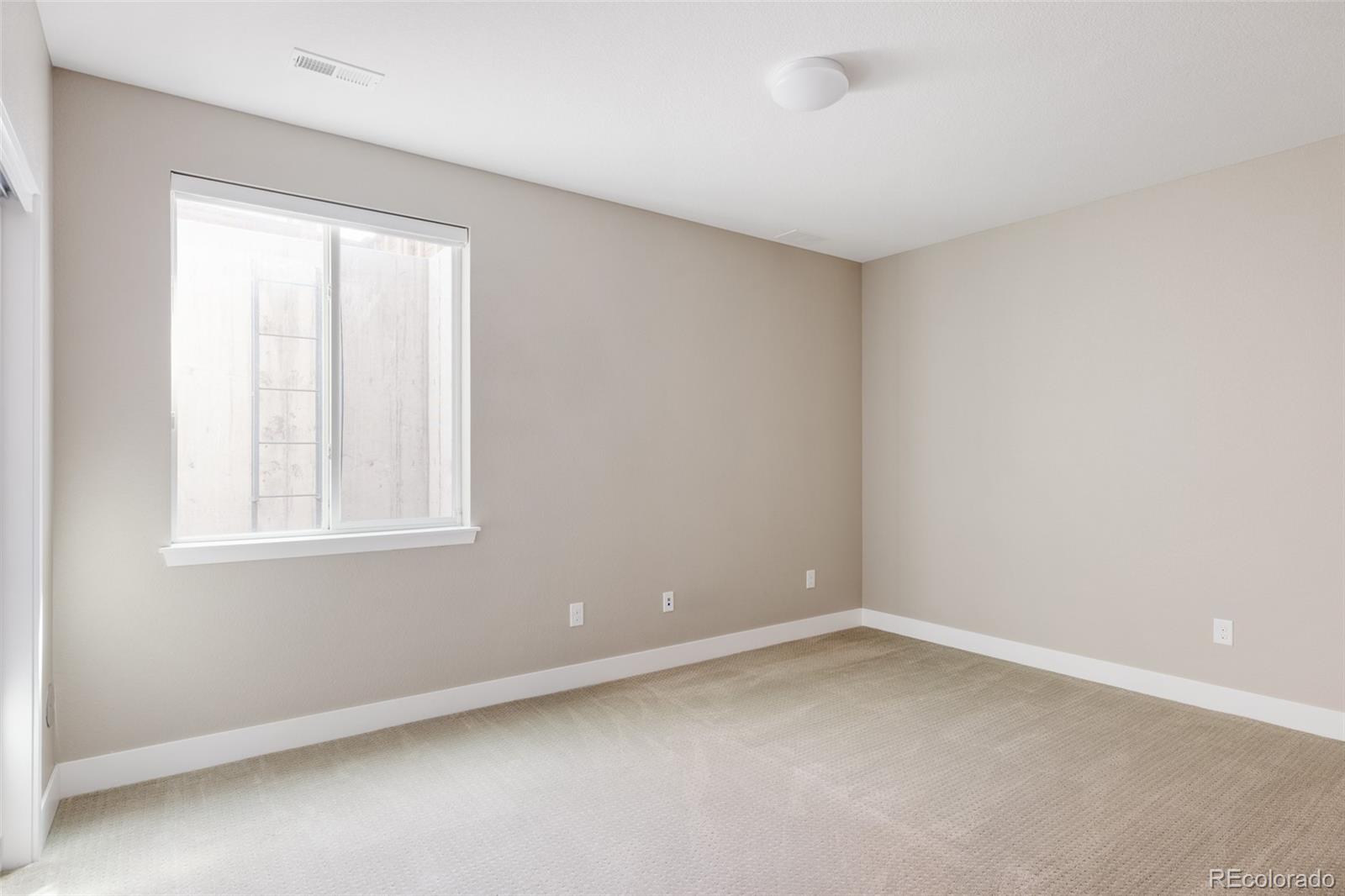 MLS Image #26 for 9221 e 52nd drive,denver, Colorado